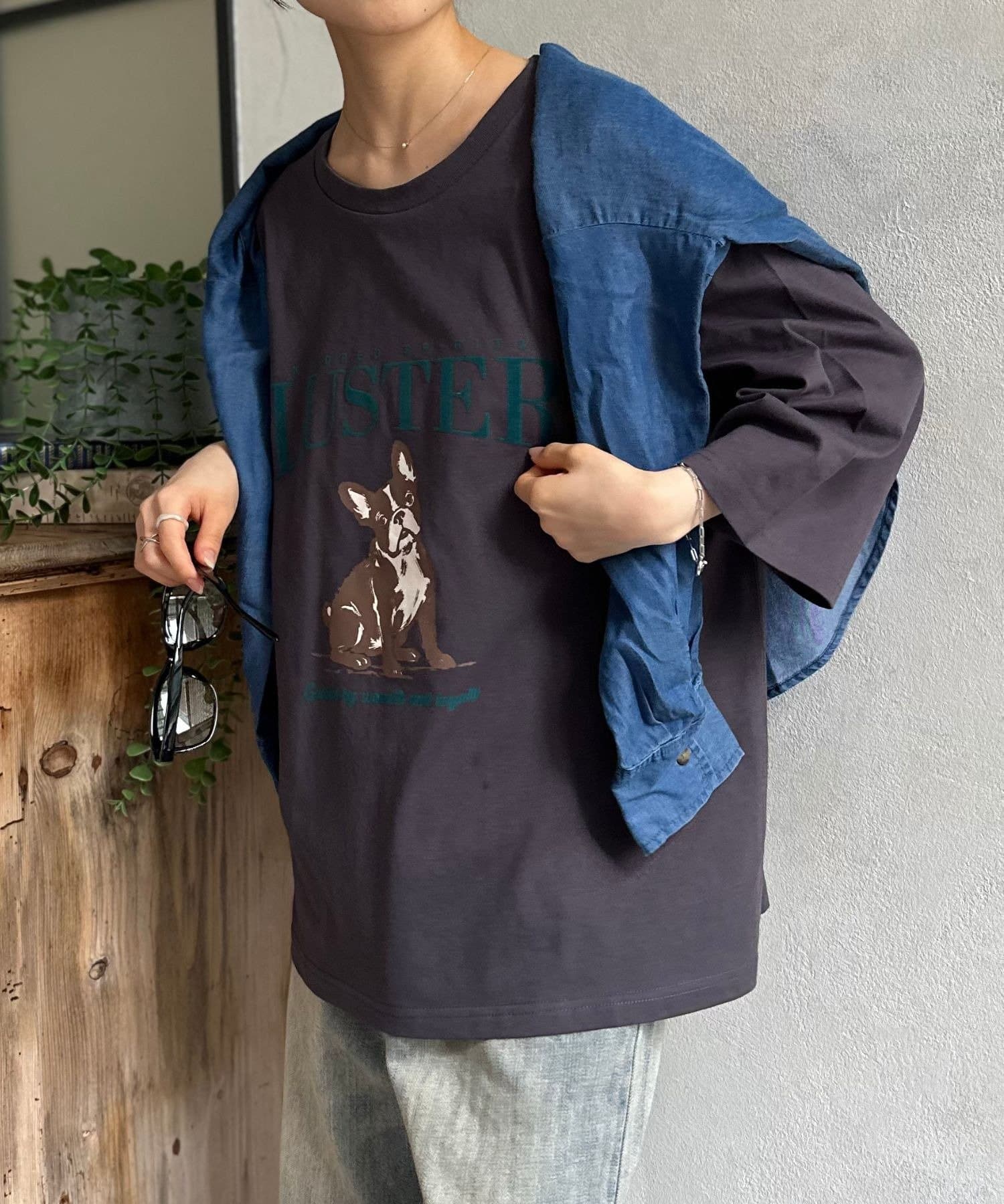 LOCUST(ローカスト) 【オーバーサイズ・コットン素材】おすわり犬プリントTシャツ