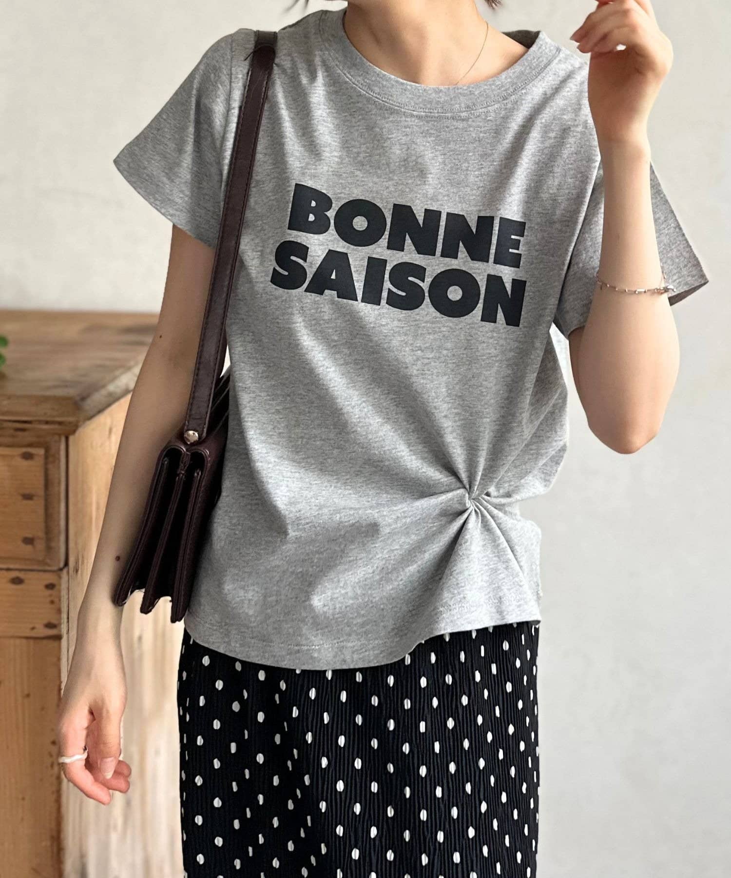 LOCUST(ローカスト) 【汗染み防止加工】センターロゴ Tシャツ