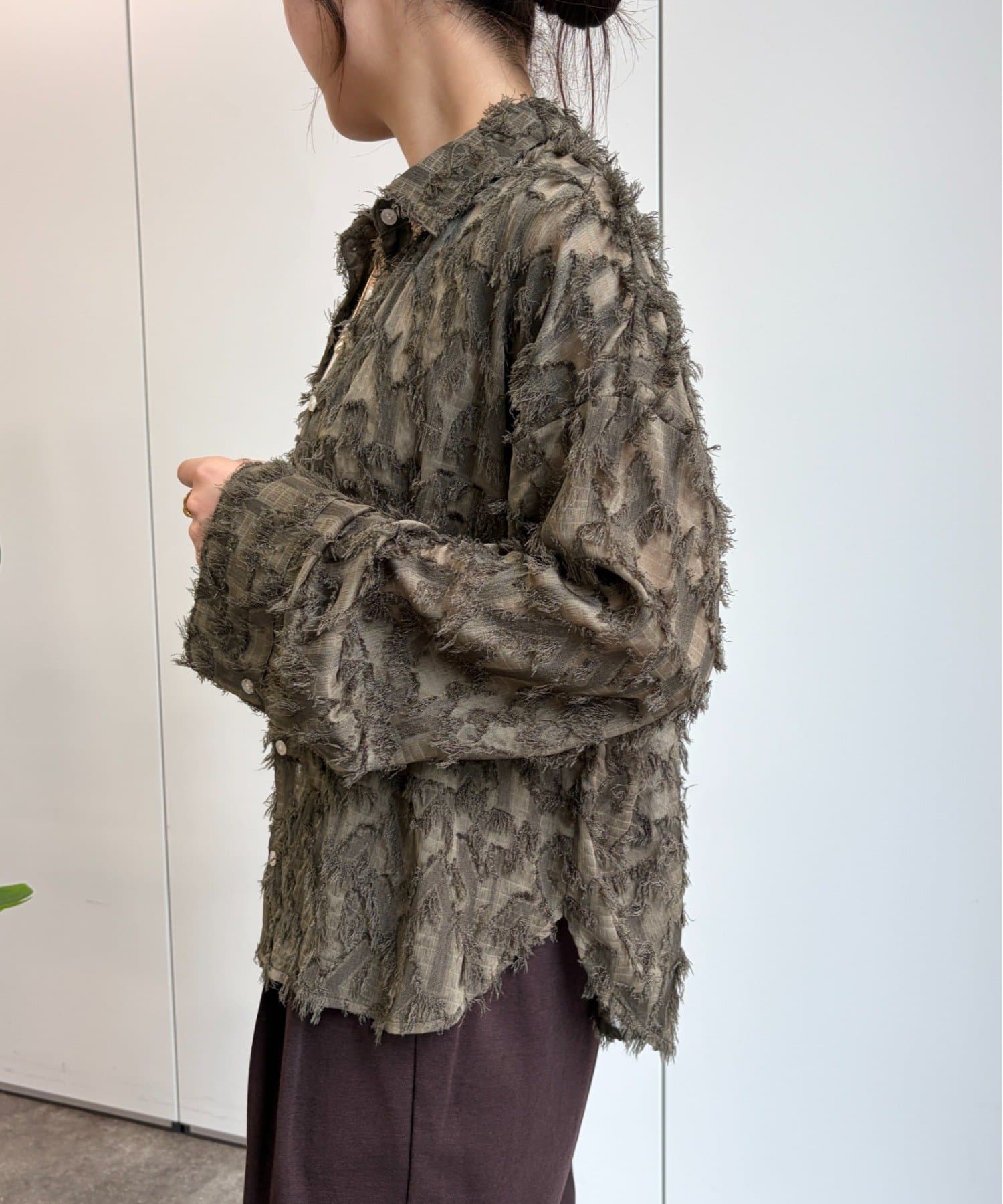Jena　espace merveilleux(ジェナ　エスパスメルヴェイユ) フリンジジャガードシャツ