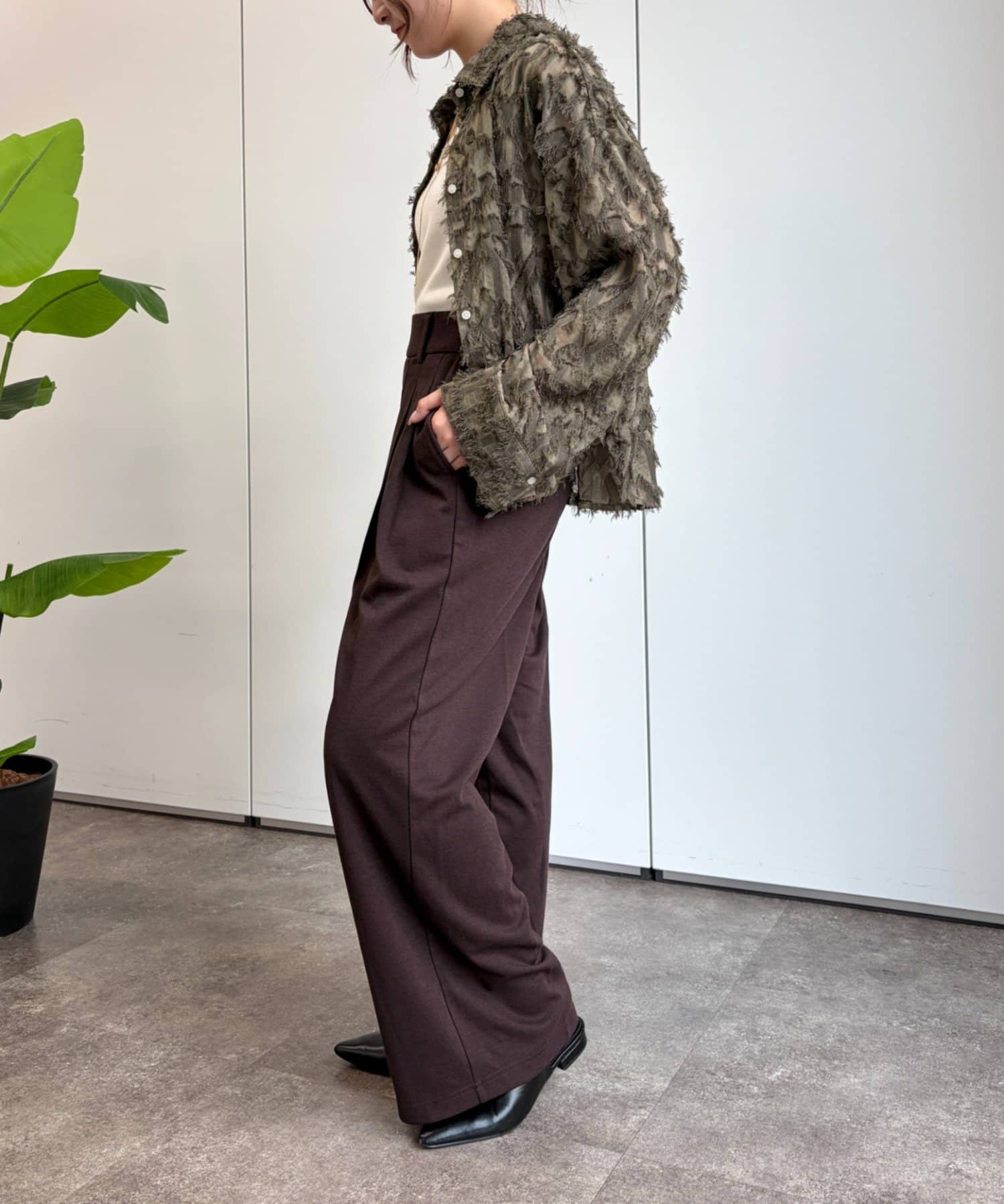 Jena　espace merveilleux(ジェナ　エスパスメルヴェイユ) カットタックパンツ