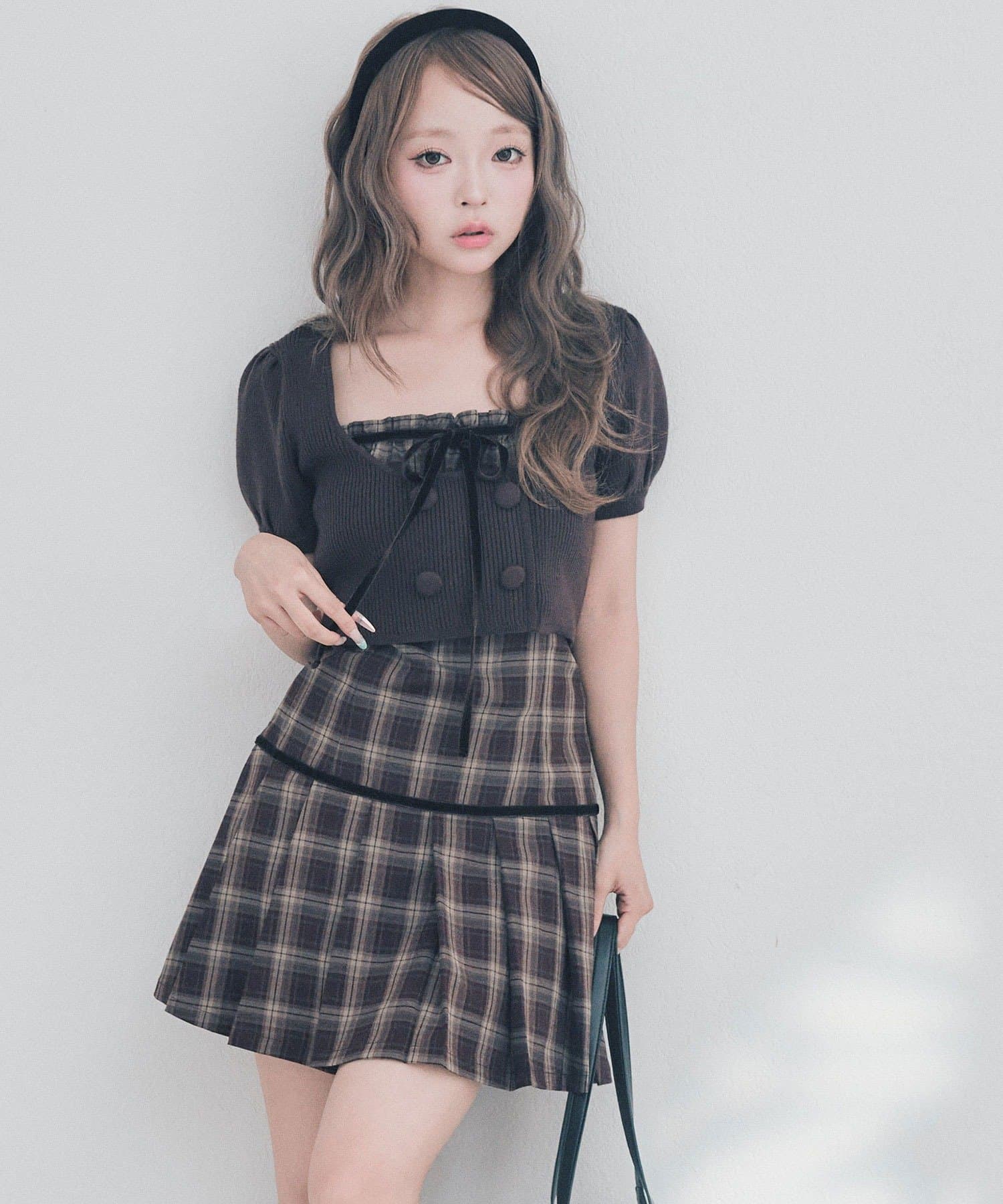 OLIVE des OLIVE(オリーブ デ オリーブ) パフ袖ニットとプリーツキャミワンピのセット