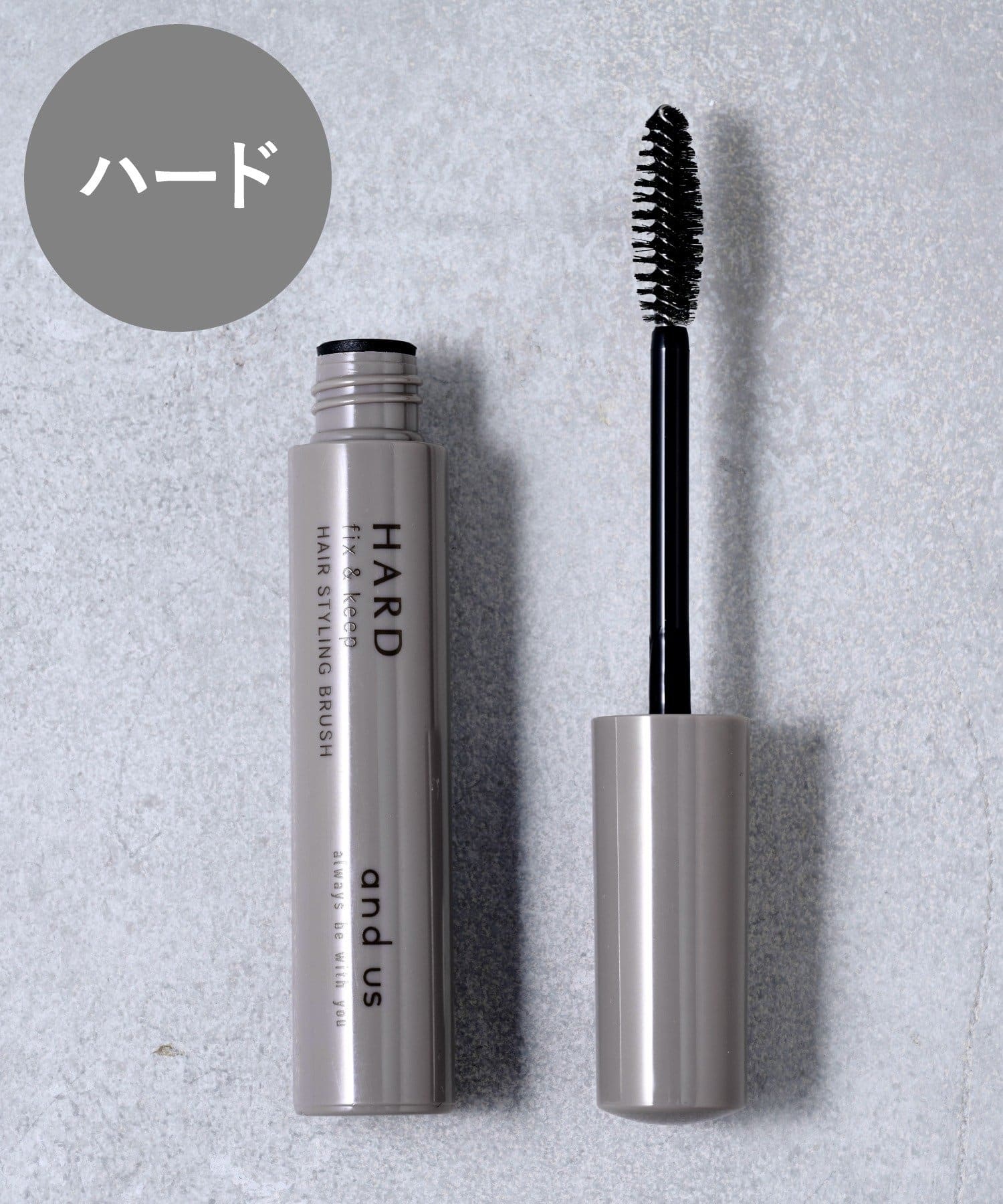 3COINS(スリーコインズ) ヘアスタイリングブラシ：ハード／and us