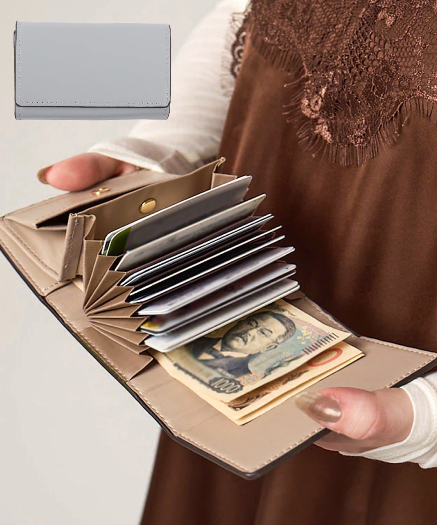 3COINS(スリーコインズ) じゃばらミニウォレット