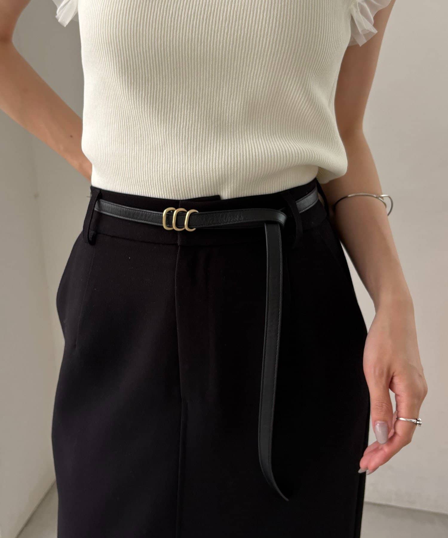 CAPRICIEUX LE'MAGE(カプリシュレマージュ) レザースリムベルト