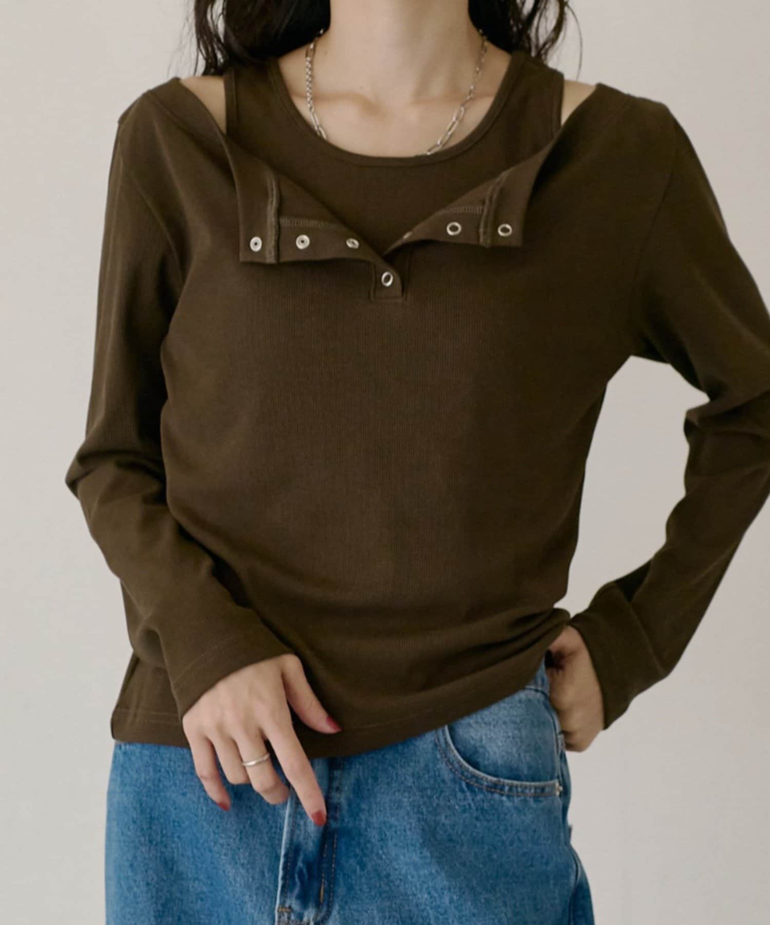 COLONY 2139(コロニー トゥーワンスリーナイン) レイヤード風ヘンリーネックＴシャツ