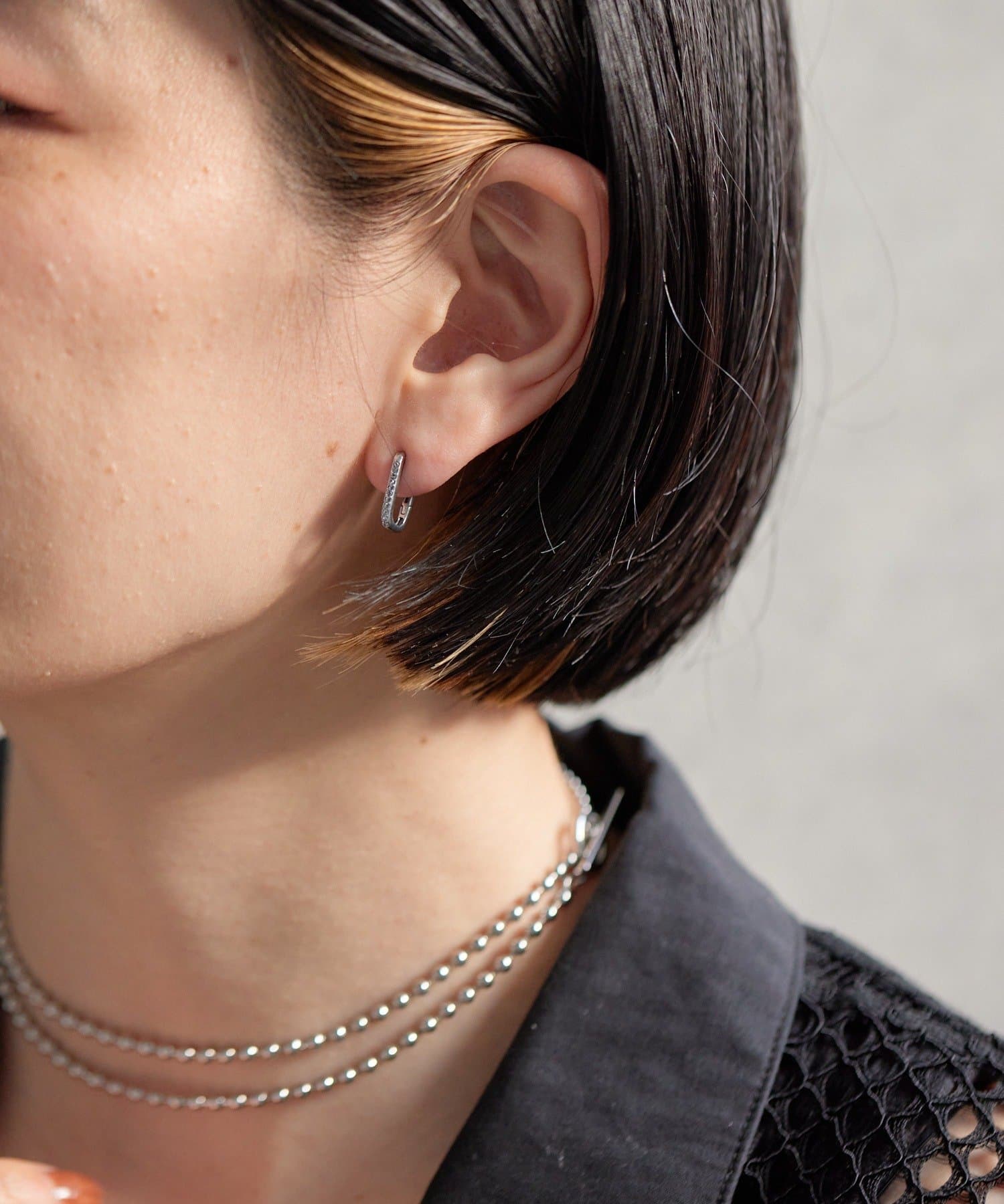 OUTLET(アウトレット) 【ear PAPILLONNER】クリスタルミニフープピアス