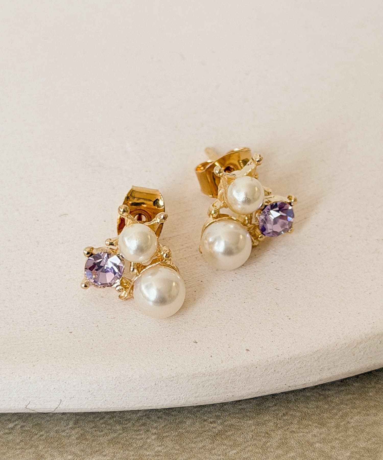 3COINS(スリーコインズ) ツインパールビジューピアス