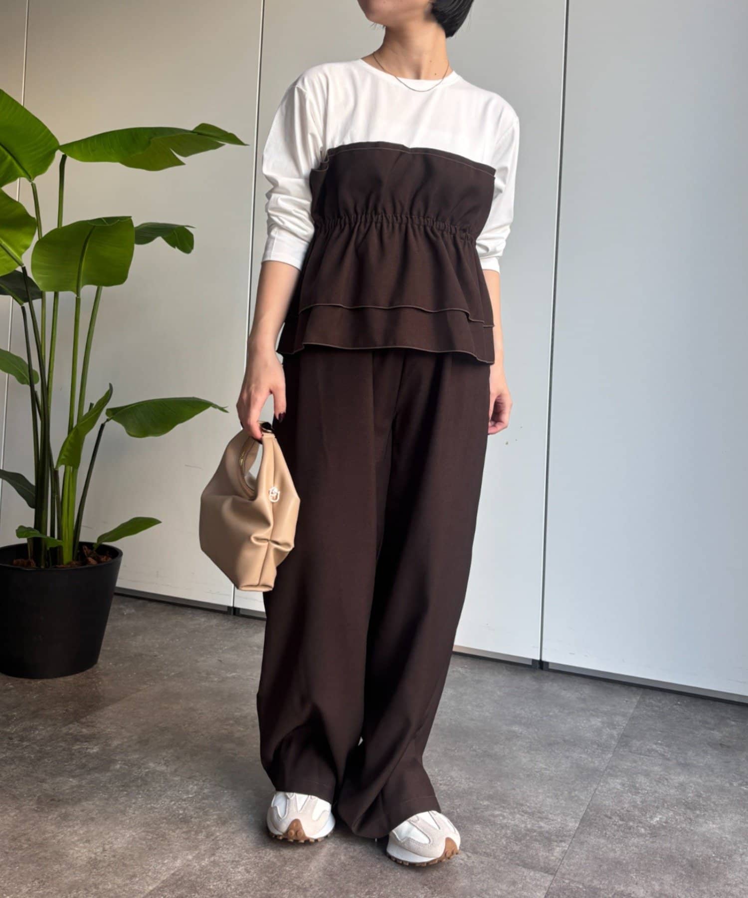Jena　espace merveilleux(ジェナ　エスパスメルヴェイユ) フリルビスチェセットアップ