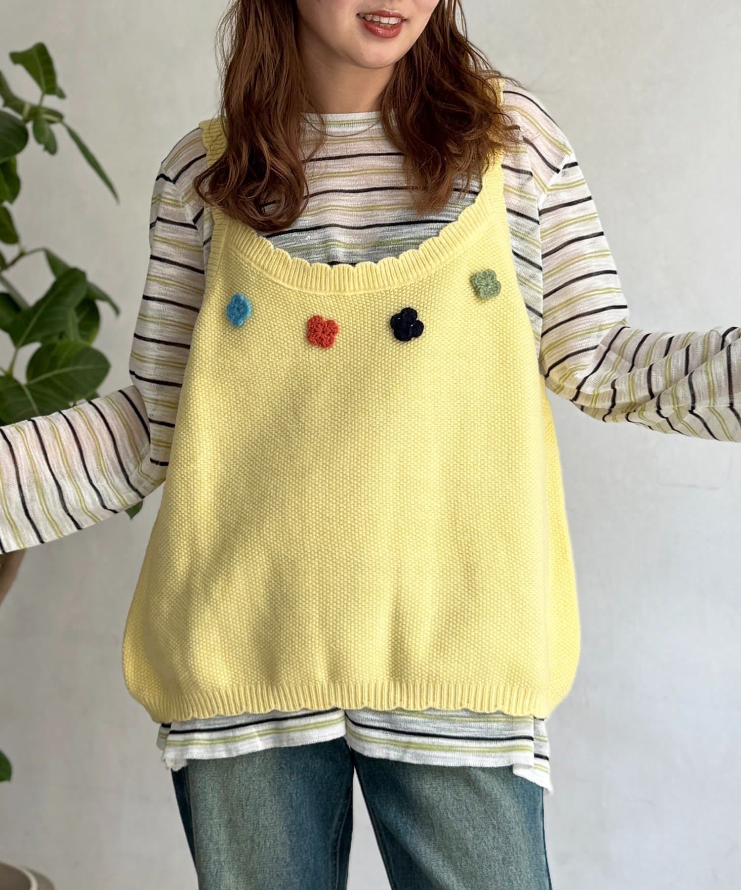 CPCM(シーピーシーエム) 花刺繍ニットベスト