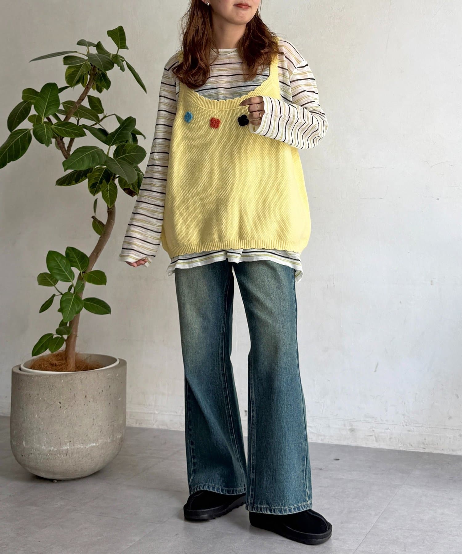 CPCM(シーピーシーエム) 花刺繍ニットベスト