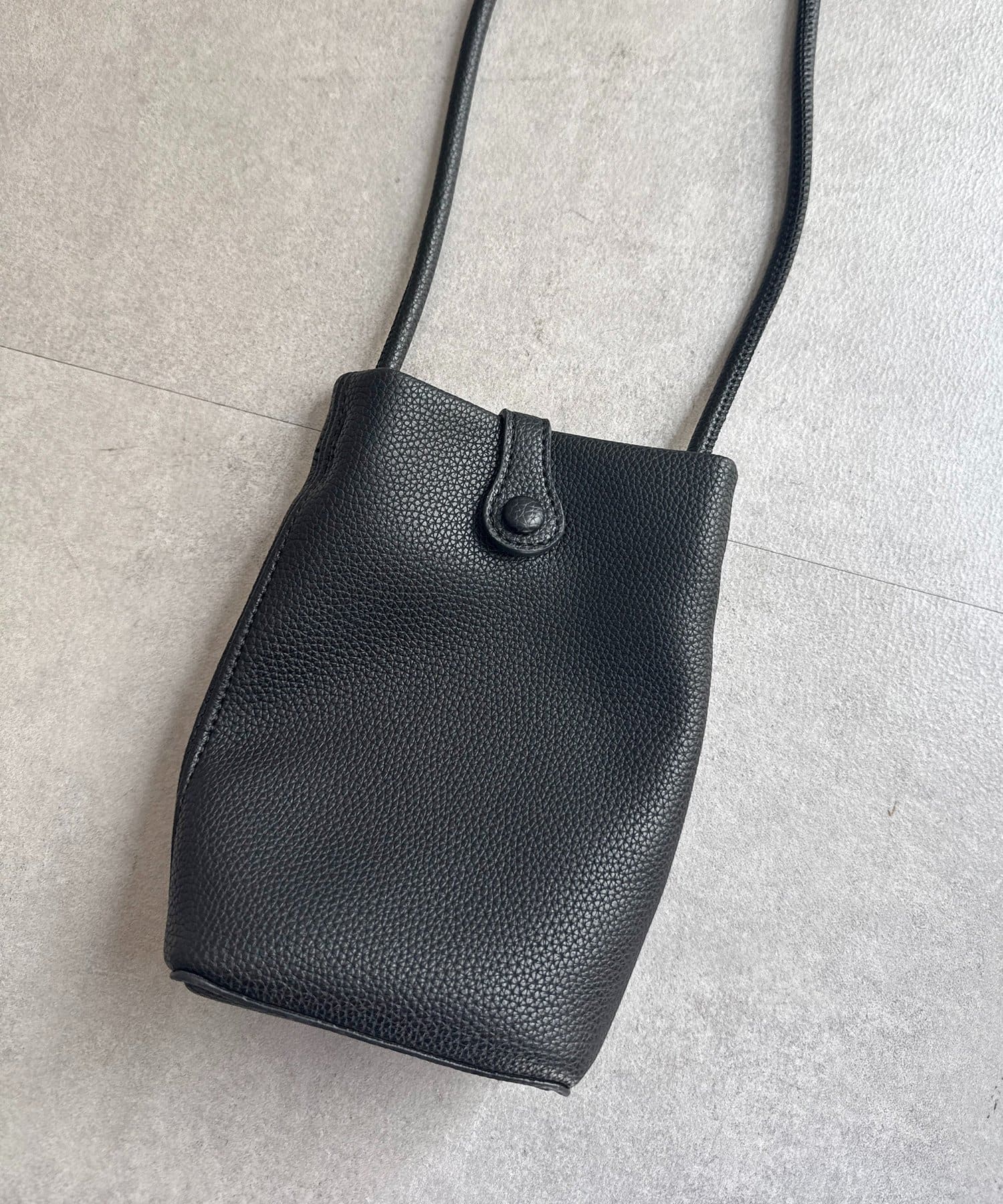 CPCM(シーピーシーエム) ミニレザーショルダーバッグ
