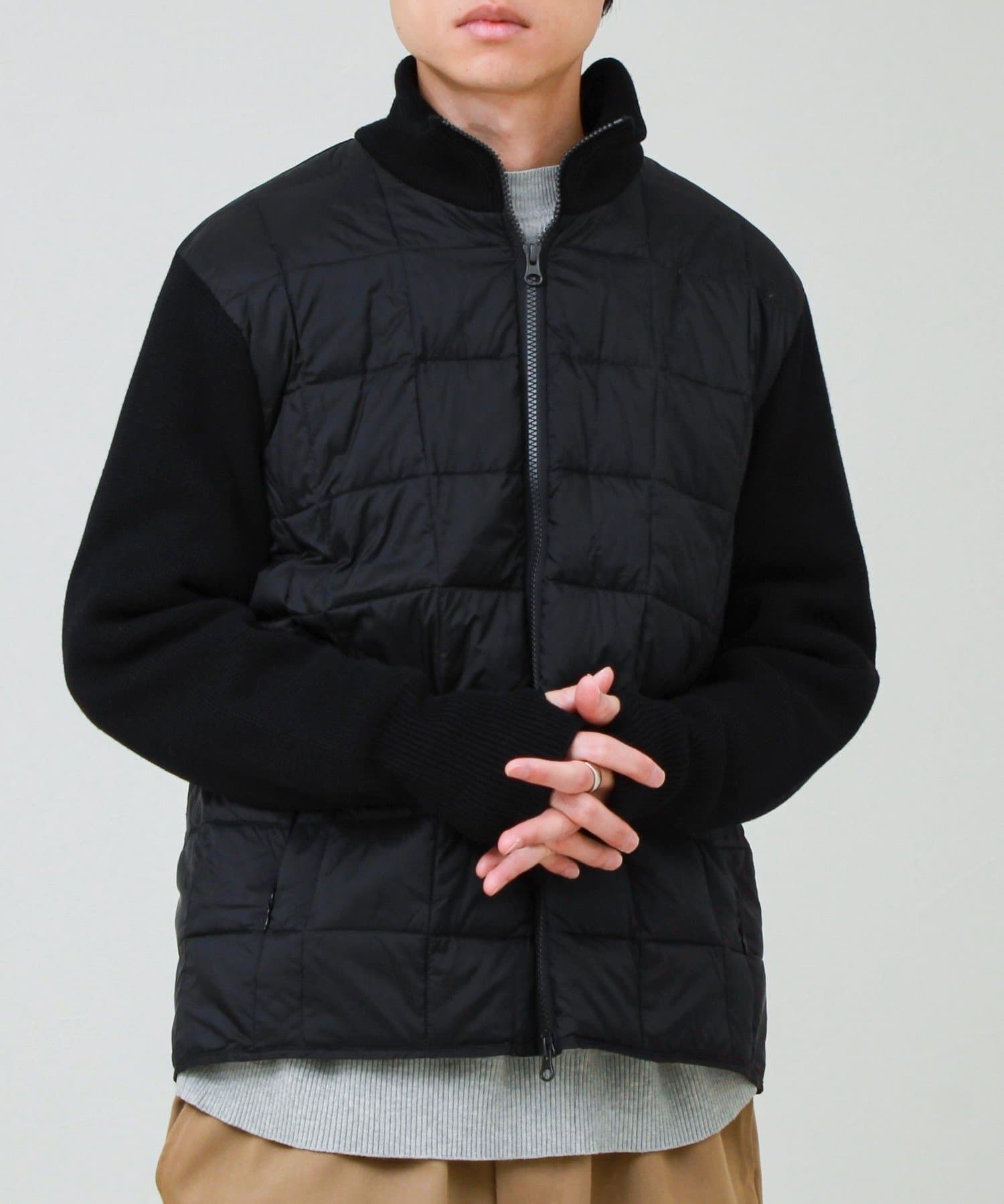 FREDY & GLOSTER(フレディ アンド グロスター) 【TAION/タイオン】別注 指ぬきニットスリーブ ハイネックダウンジャケット