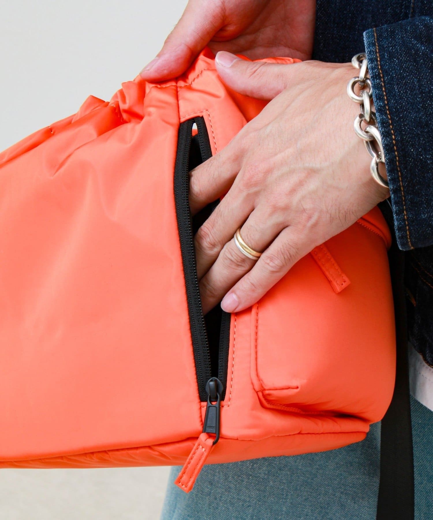 FREDY & GLOSTER(フレディ アンド グロスター) 【SML】BRAID PURSE 巾着ショルダーバッグ 2WAY 撥水