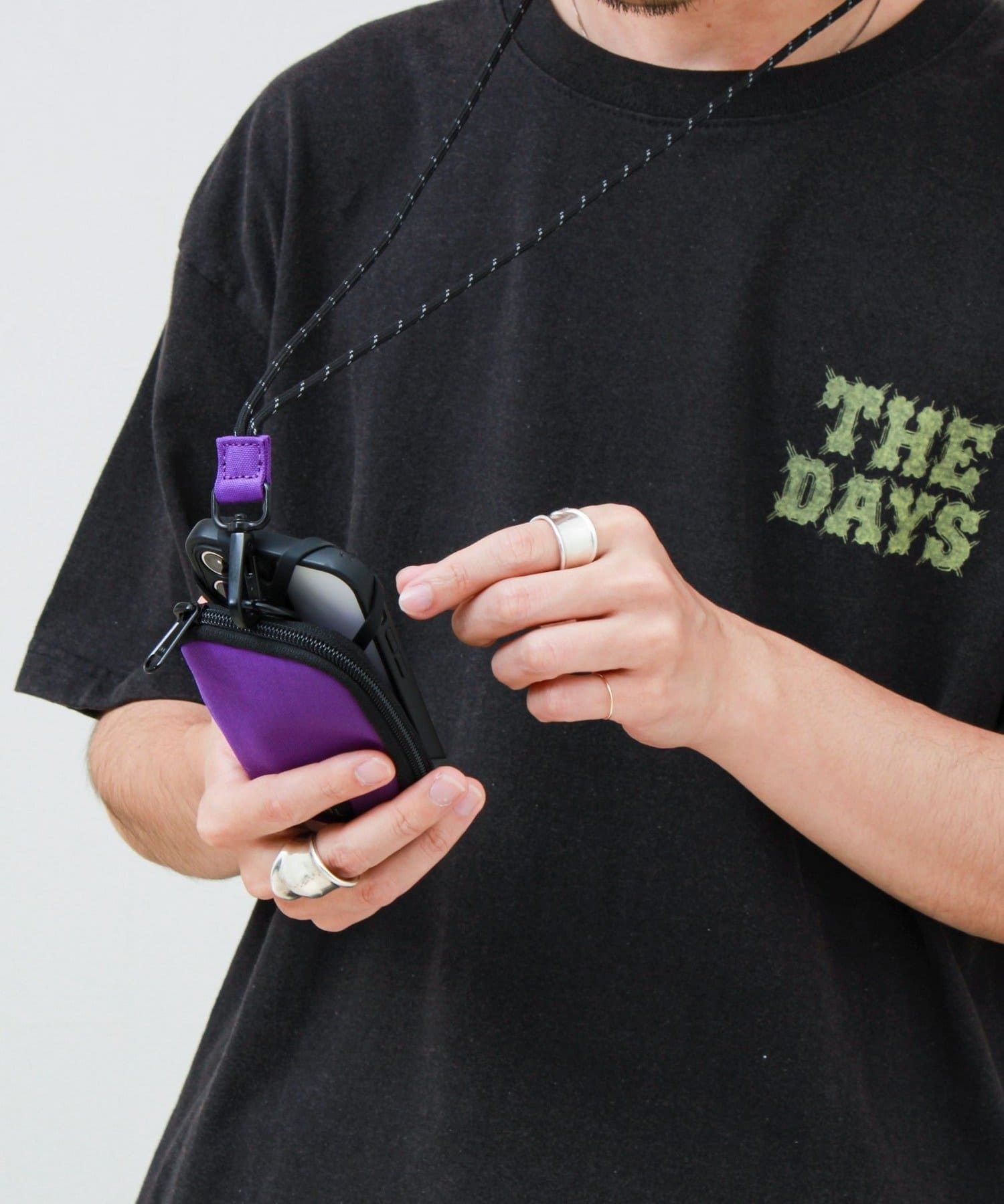 FREDY & GLOSTER(フレディ アンド グロスター) 【SML】PRACTICAL MOBILE PHONE POUCH 撥水