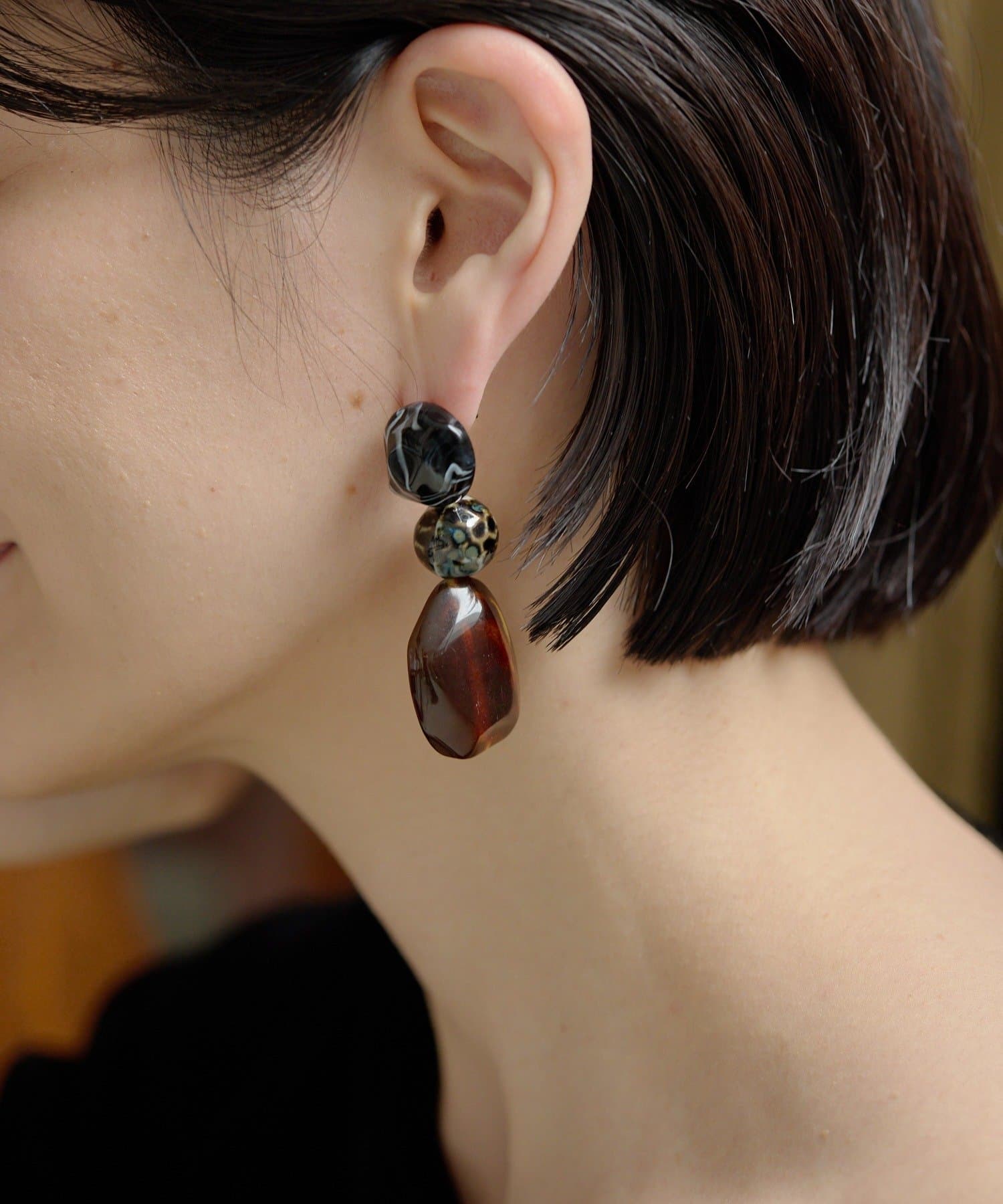 ear PAPILLONNER(イア パピヨネ) 柄入り樹脂ボールピアス《チタンポスト》