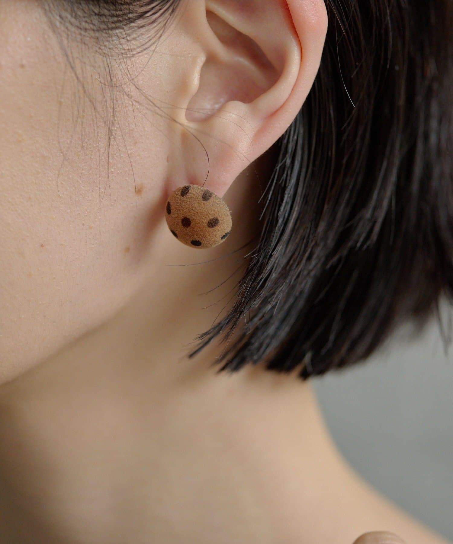 ear PAPILLONNER(イア パピヨネ) フロッキー水玉ピアス《WEB＆一部店舗限定/チタンポスト》