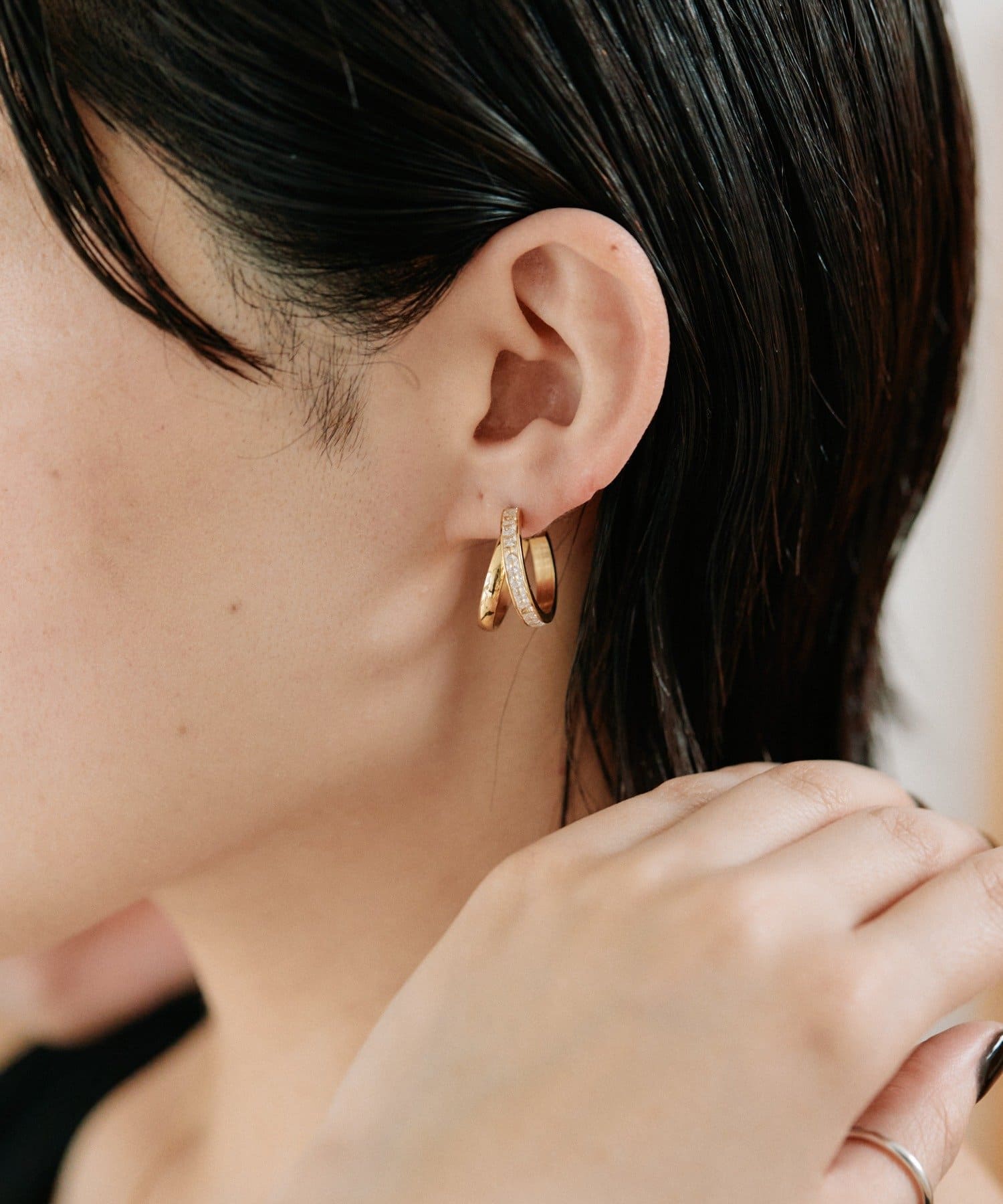 ear PAPILLONNER(イア パピヨネ) キラキラダブルピアス《WEB＆一部店舗限定/金属アレルギー対応/ステンレス》