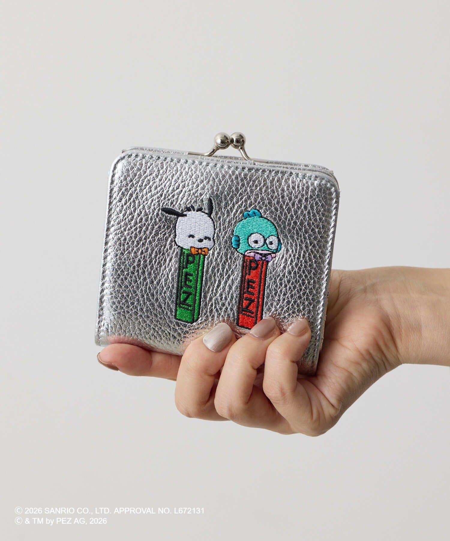 ear PAPILLONNER(イア パピヨネ) 【はぴだんぶい×PEZ(ペッツ) ×ear】　本革がま口折り財布