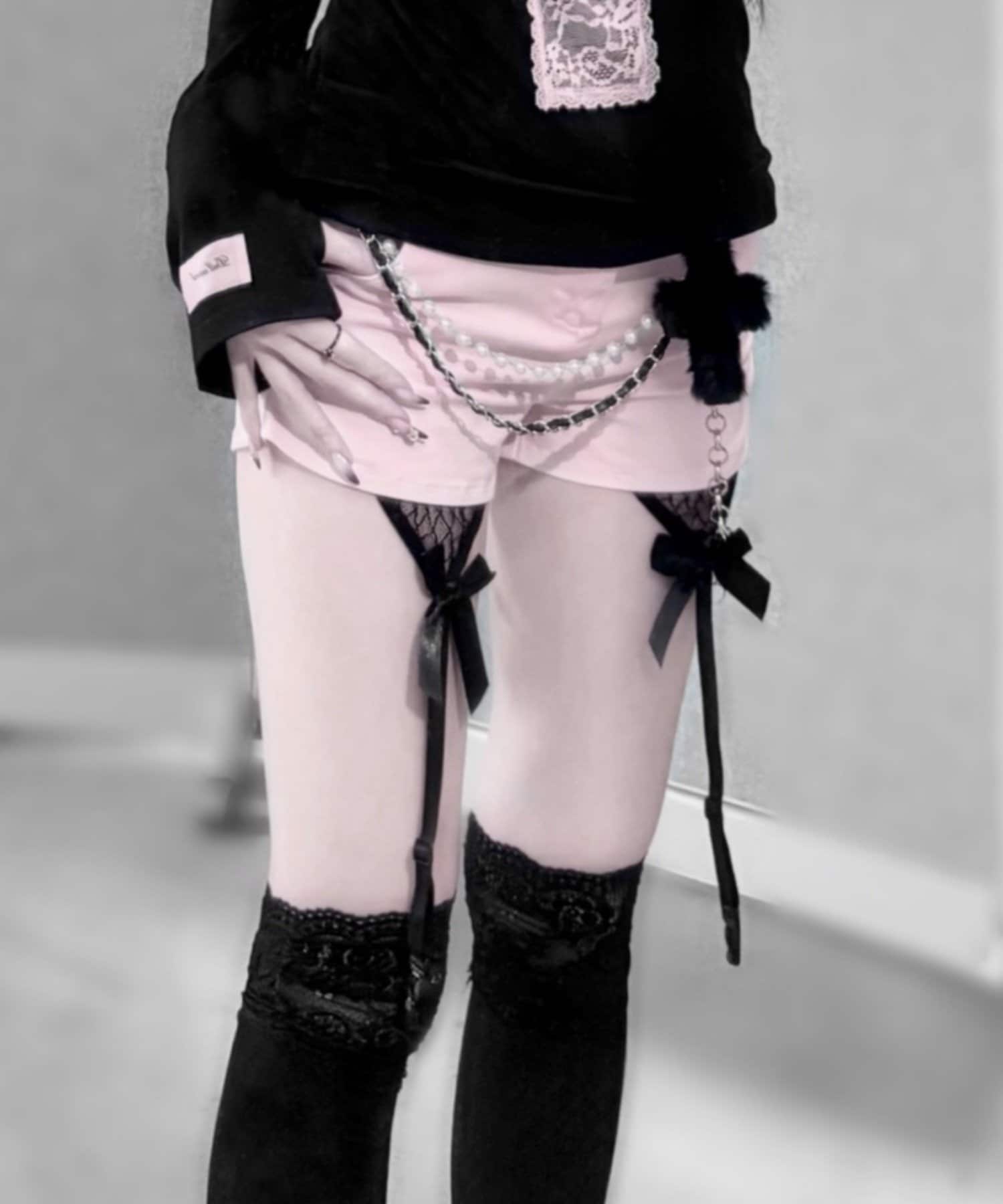 OLIVE des OLIVE(オリーブ デ オリーブ) 【インフルエンサー企画】miko cross charm short pants