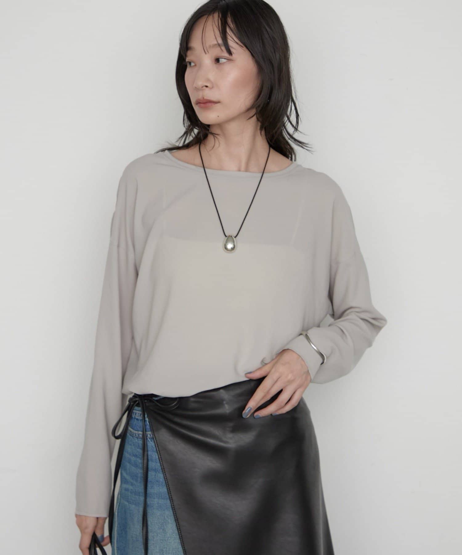 LOUNGEDRESS(ラウンジドレス) 《万能トップス》【JAPAN MADE】ストレッチジョーゼットプルオーバー