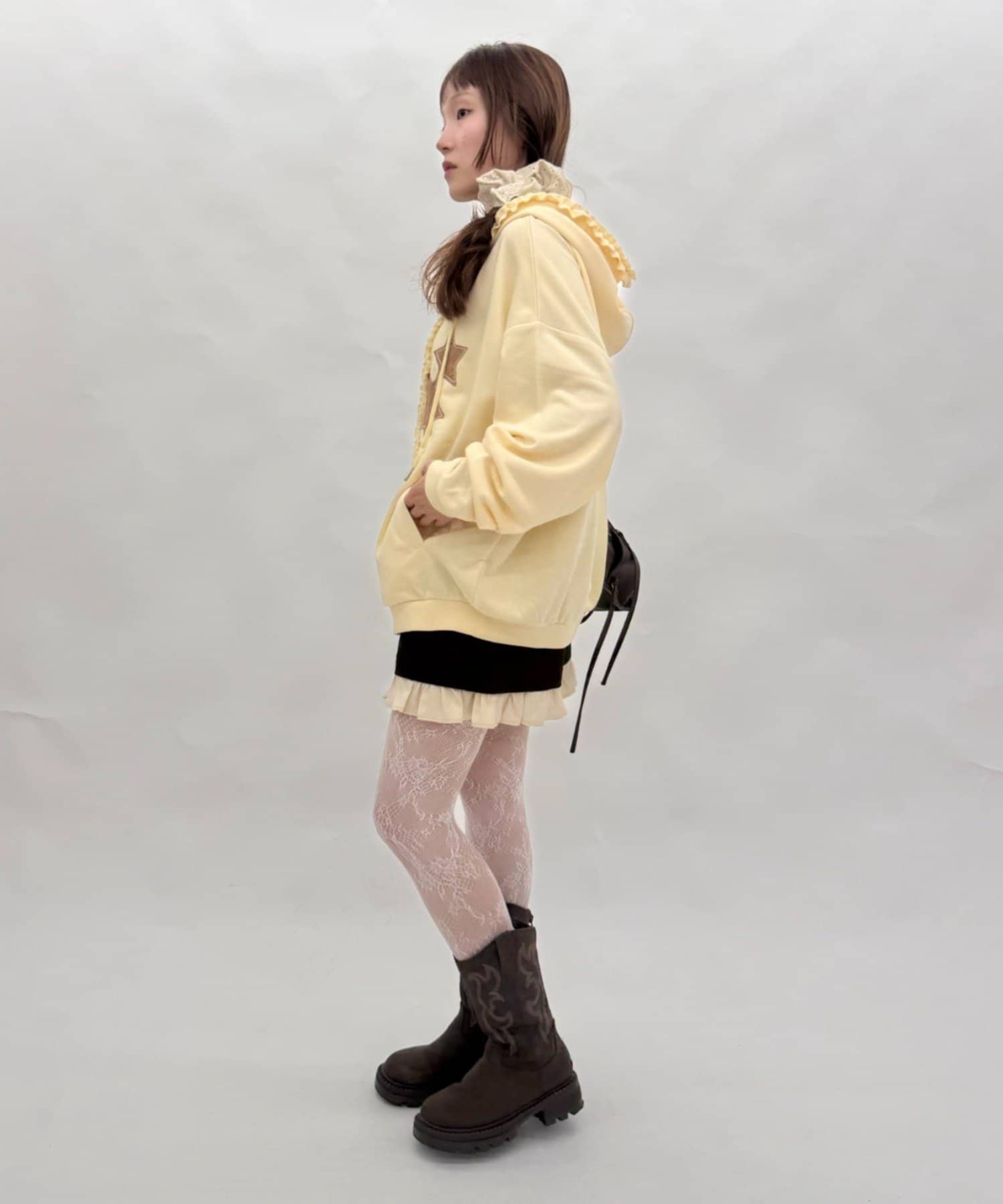 w closet(ダブルクローゼット) 【フリル/6色展開/EC限定カラーあり/新色追加】星柄パッチワークパーカー