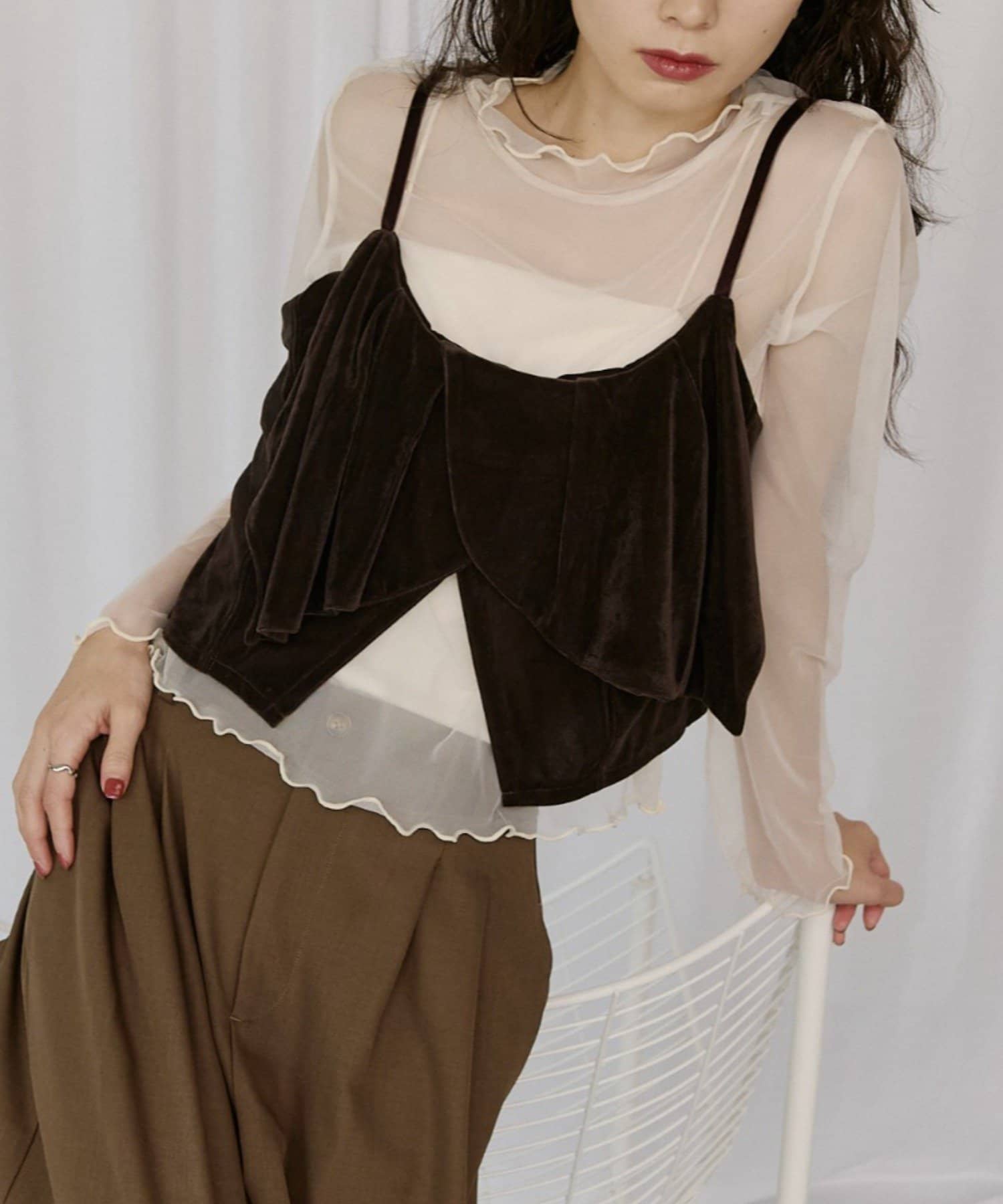 COLONY 2139(コロニー トゥーワンスリーナイン) 【オケージョン/2SET】ベロアリボンビスチェキャミ＆Tシャツ