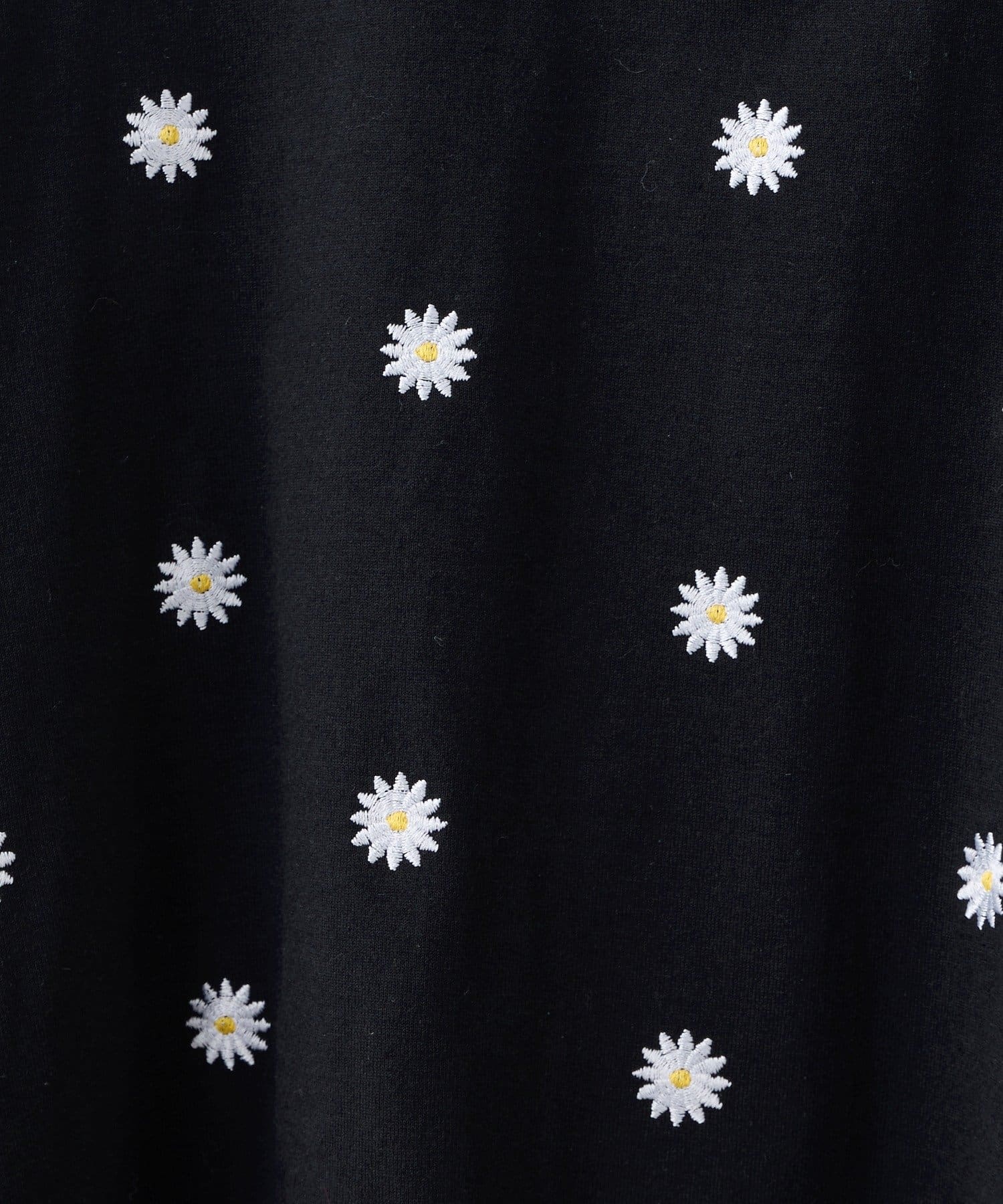 NICE CLAUP / OLIVE des OLIVE OUTLET(ナイスクラップ  / オリーブ デ オリーブ アウトレット) 【continuer】 アソート総刺繍TEE