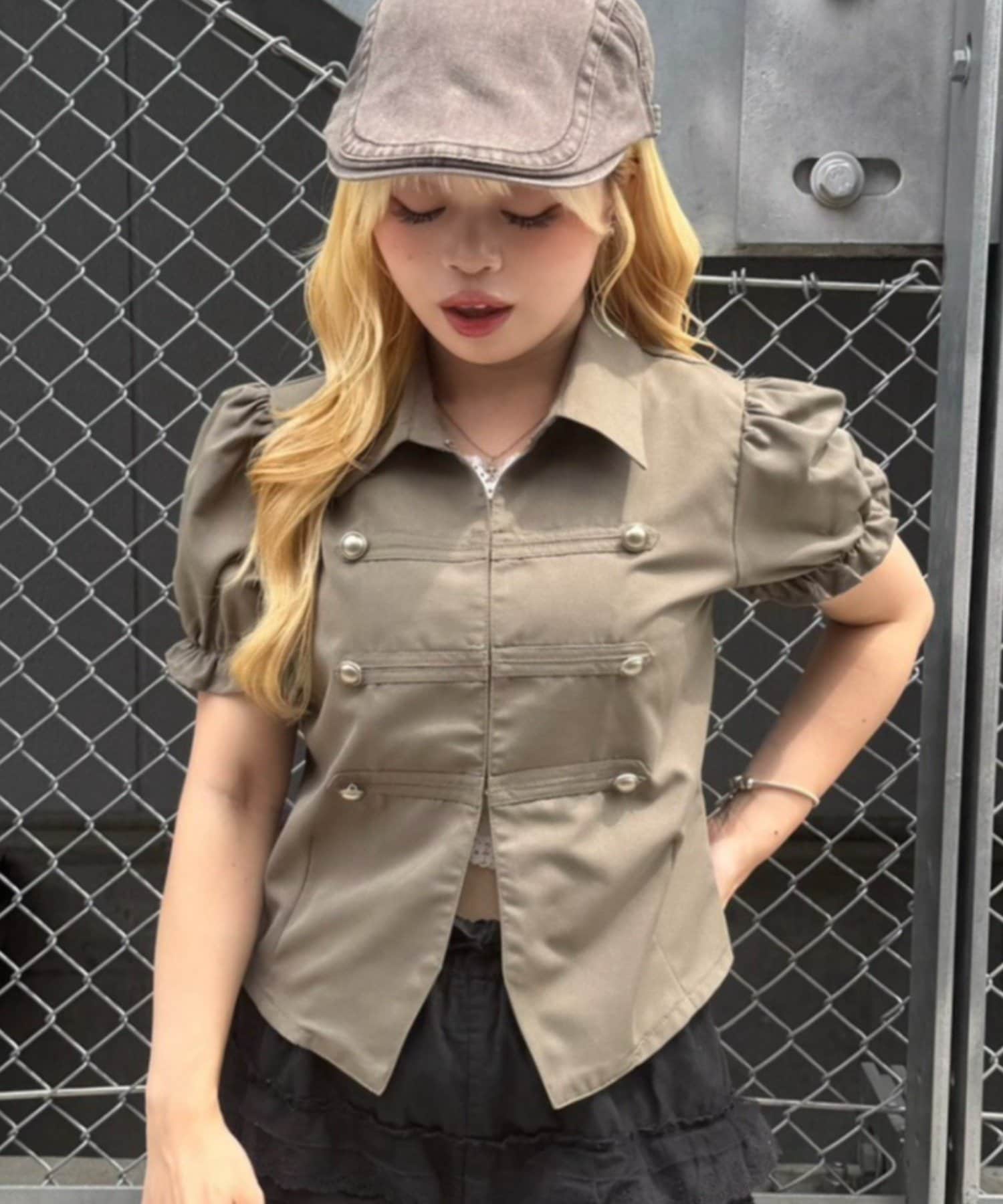 NICE CLAUP / OLIVE des OLIVE OUTLET(ナイスクラップ  / オリーブ デ オリーブ アウトレット) 【continuer】ナポレオン風パフブラウス