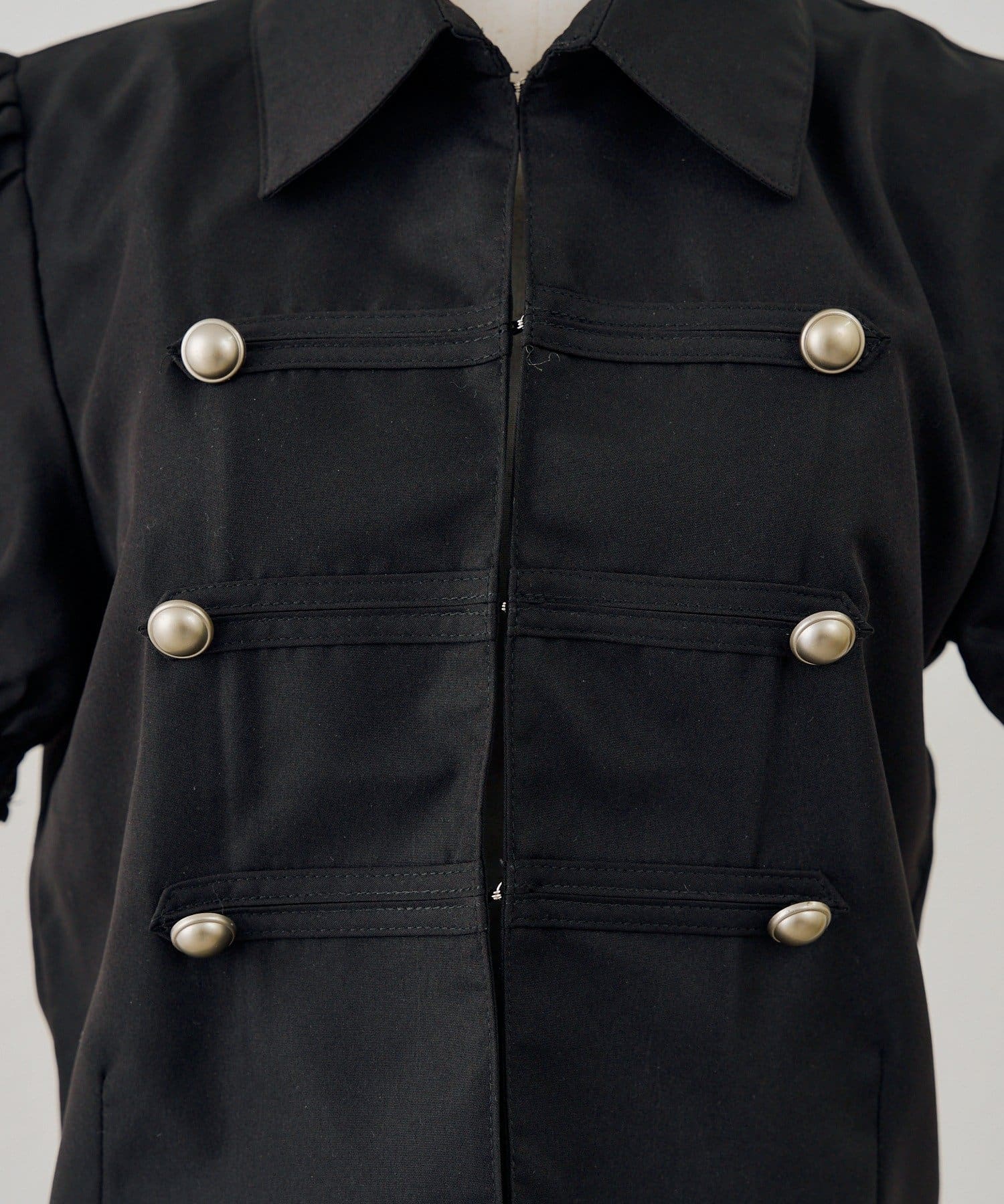 NICE CLAUP / OLIVE des OLIVE OUTLET(ナイスクラップ  / オリーブ デ オリーブ アウトレット) 【continuer】ナポレオン風パフブラウス
