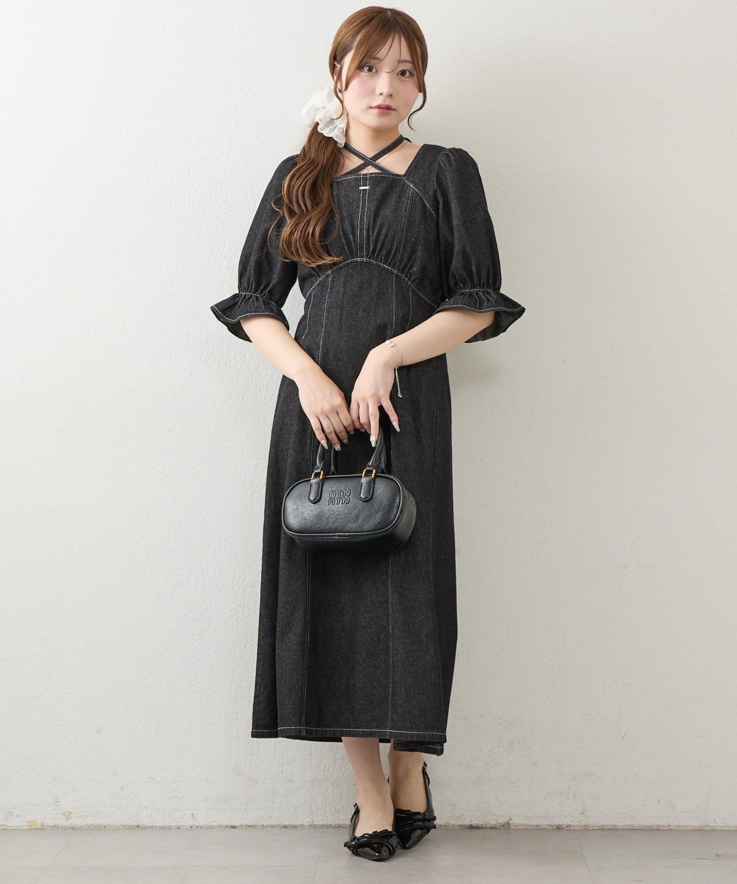 NICE CLAUP / OLIVE des OLIVE OUTLET(ナイスクラップ  / オリーブ デ オリーブ アウトレット) 【ANOTHER BRANCH】【丈違い】ホルター付ウエスト切り替えワンピース