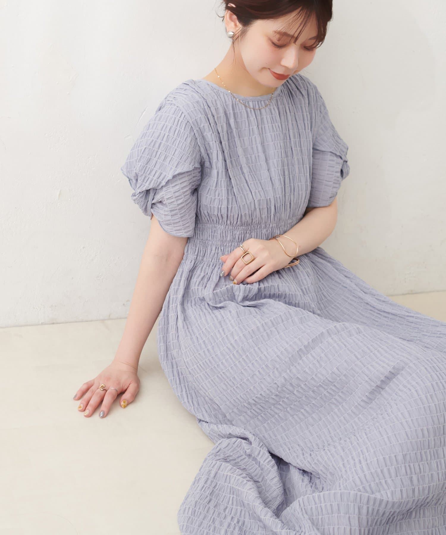 natural couture(ナチュラルクチュール) 〈osono〉袖ねじりウエストシャーリングワンピース