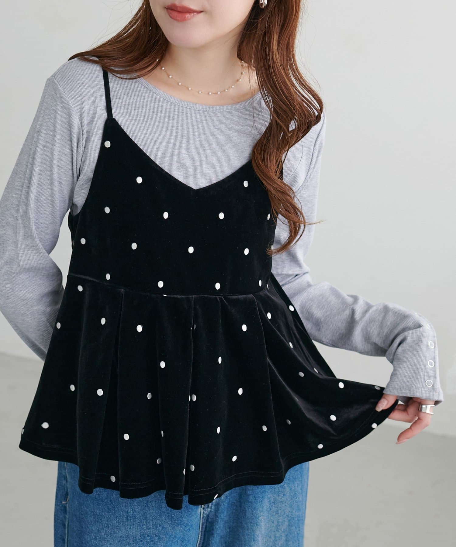 DISCOAT(ディスコート) ドット刺繍ベロアキャミ