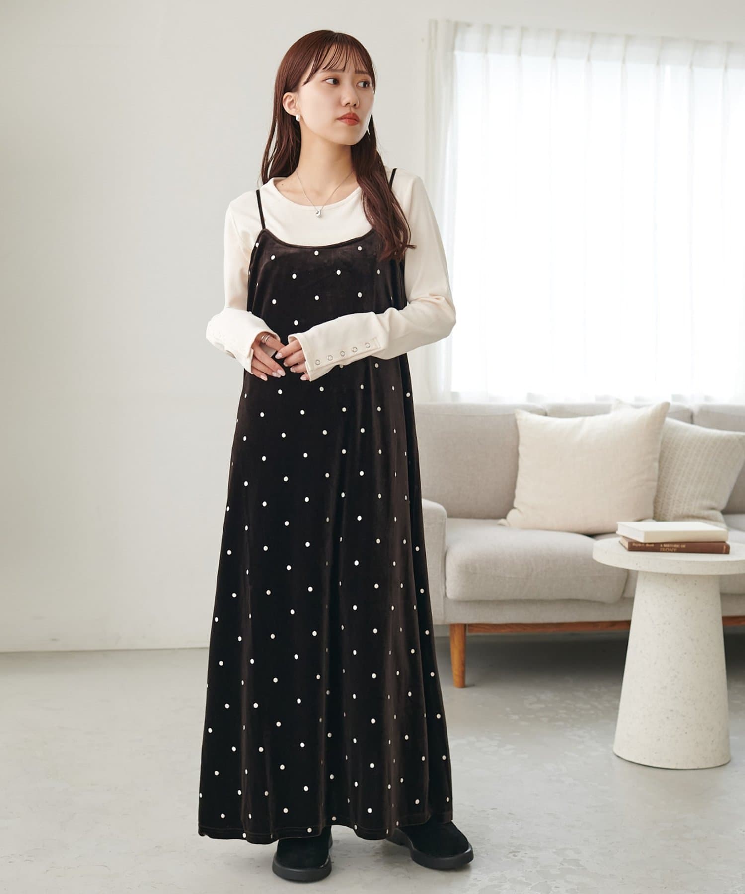 DISCOAT(ディスコート) ドット刺繍ベロアキャミワンピース