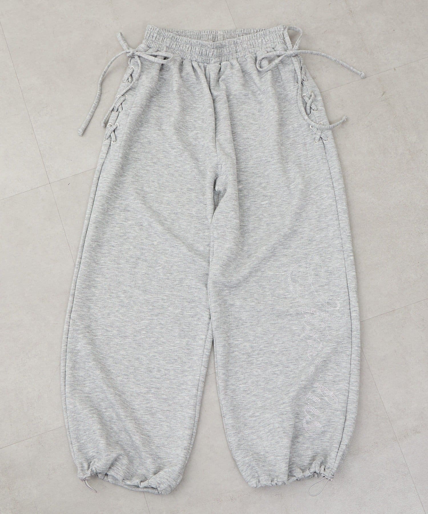 NICE CLAUP / OLIVE des OLIVE OUTLET(ナイスクラップ  / オリーブ デ オリーブ アウトレット) 【continuer】レースアップキラロゴスウェットパンツ