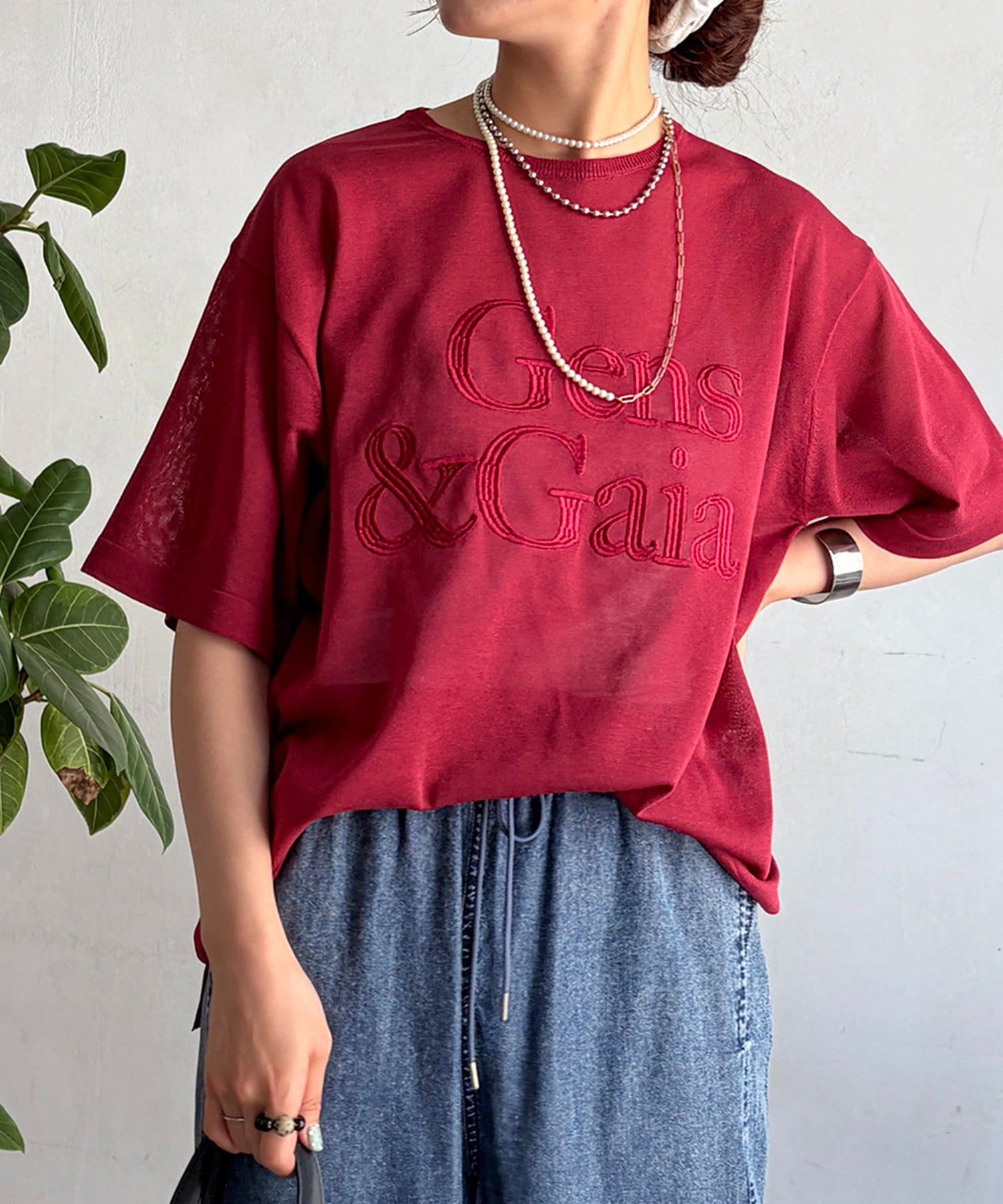 un dix cors(アンディコール) 刺繍ロゴニットプルオーバー