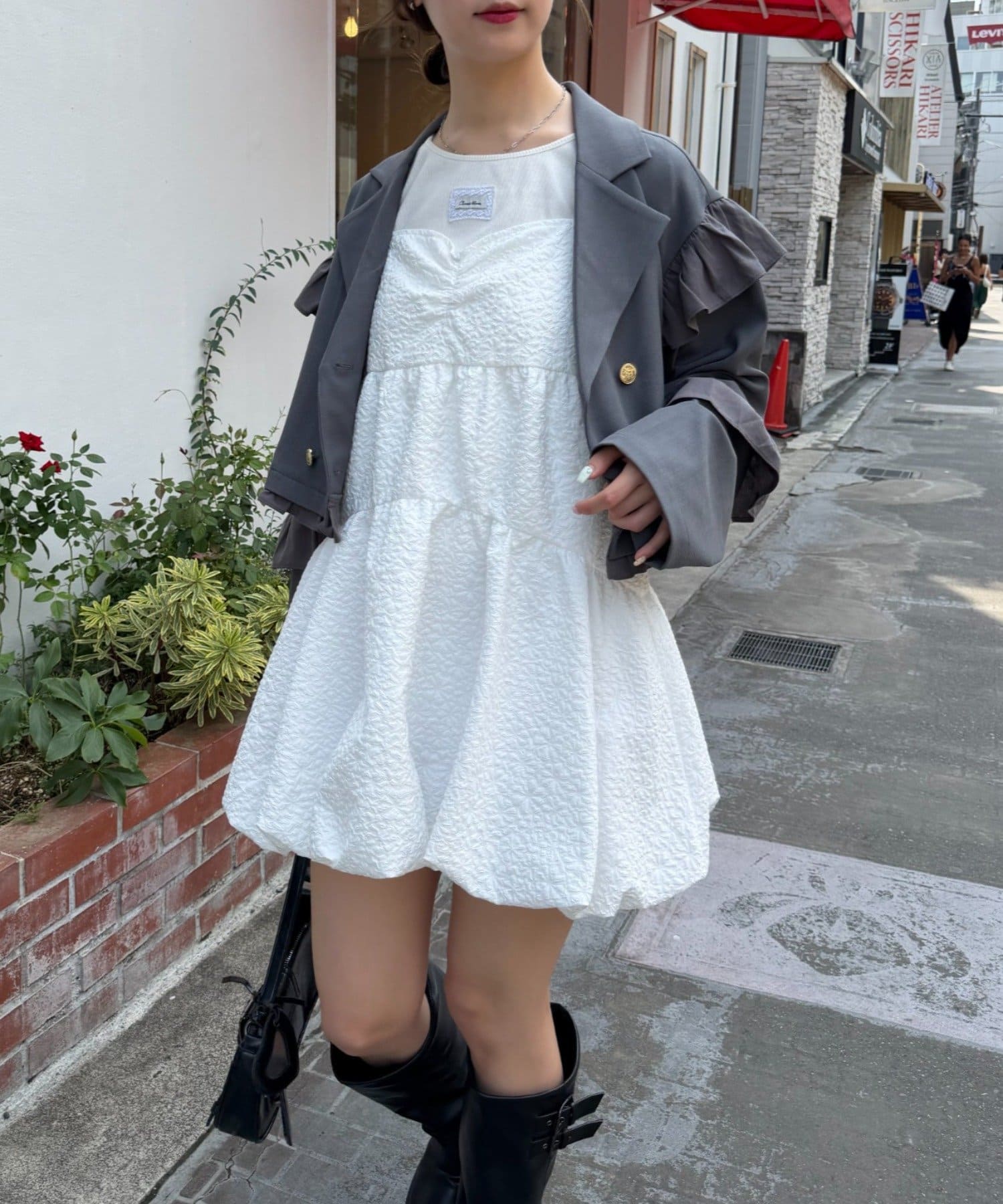 w closet(ダブルクローゼット) 【バックリボン】エンボスバルーンミニキャミワンピース