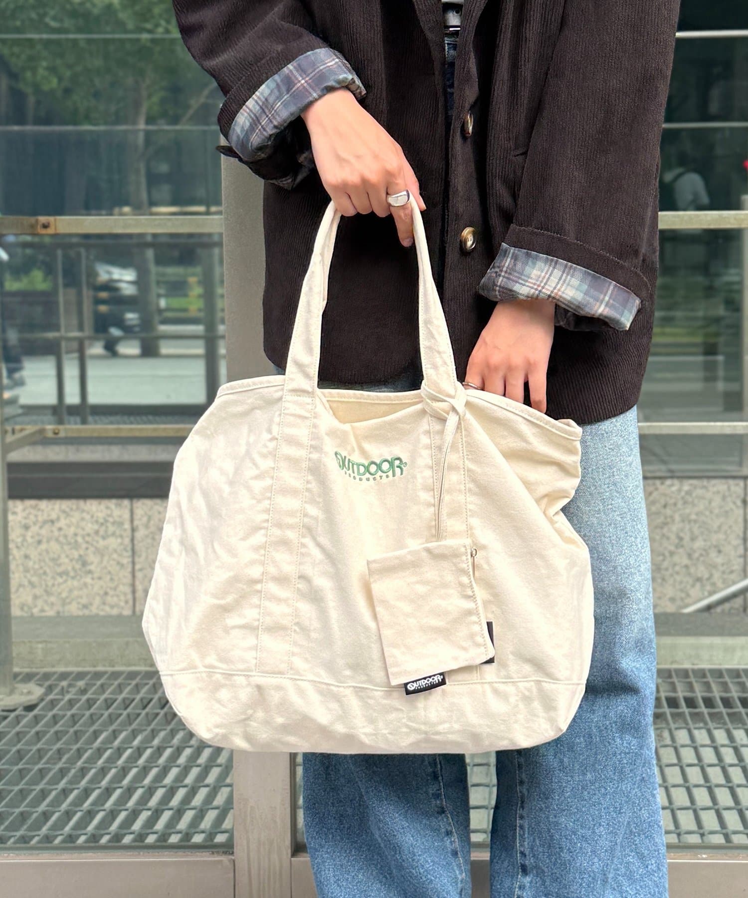 CPCM(シーピーシーエム) 【OUTDOOR PRODUCTS】ミニポーチ付トート