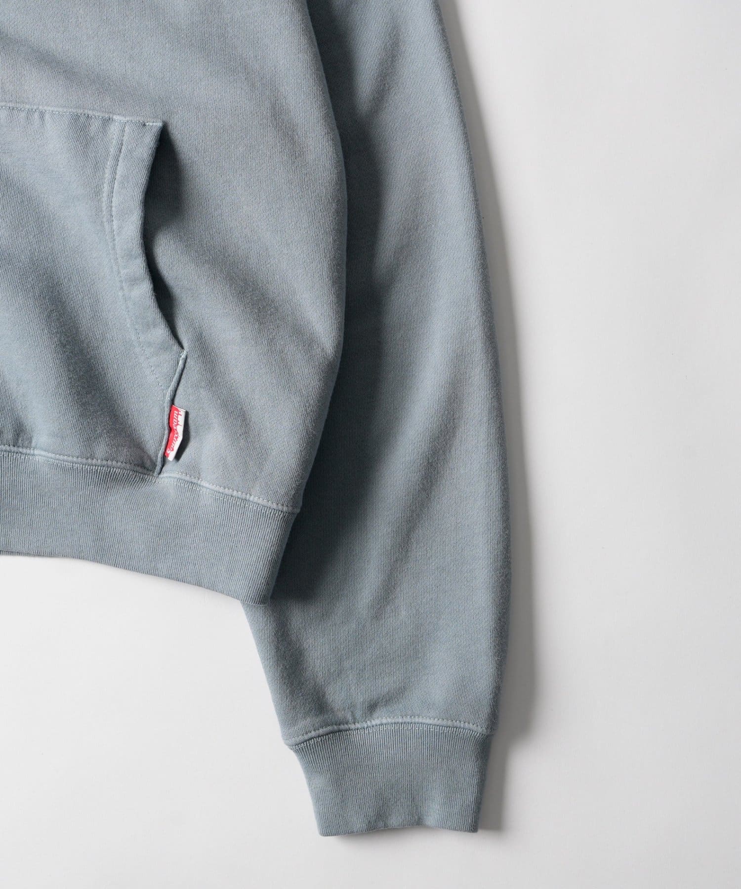 WHO’S WHO gallery(フーズフーギャラリー) 【26AW LOOK掲載品番】【Sourcream】Faded ZIPパーカー