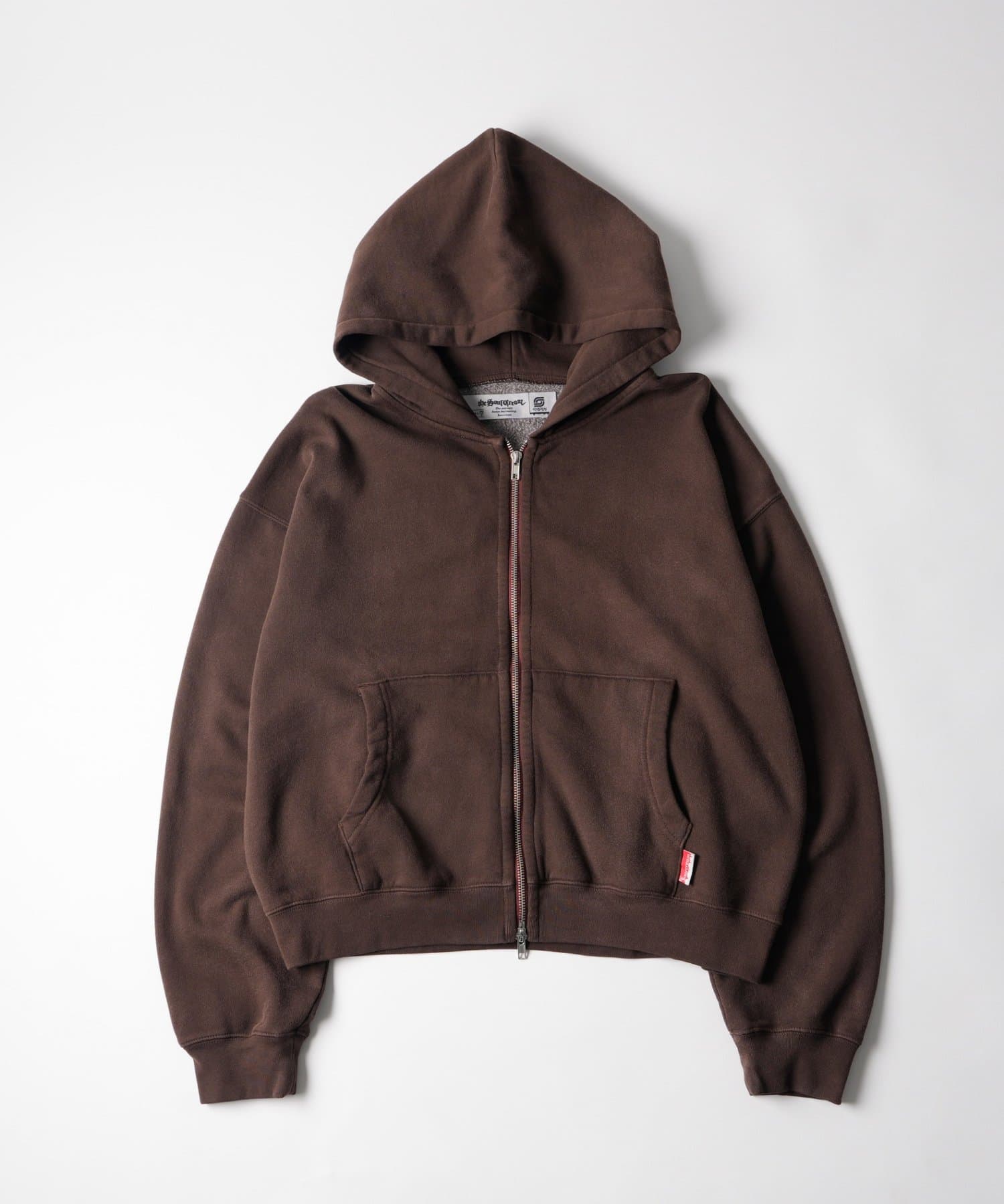 WHO’S WHO gallery(フーズフーギャラリー) 【26AW LOOK掲載品番】【Sourcream】Faded ZIPパーカー