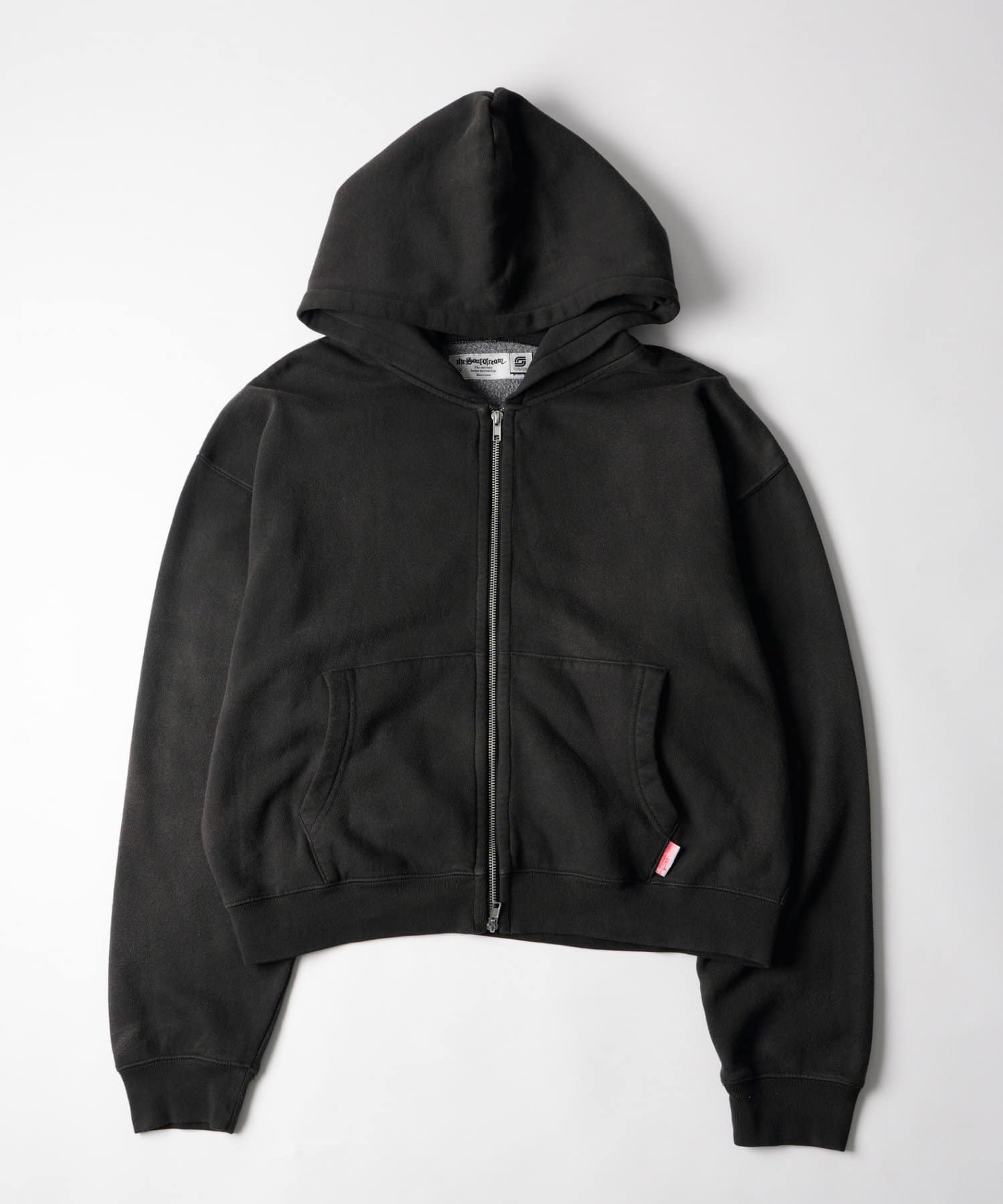 WHO’S WHO gallery(フーズフーギャラリー) 【26AW LOOK掲載品番】【Sourcream】Faded ZIPパーカー