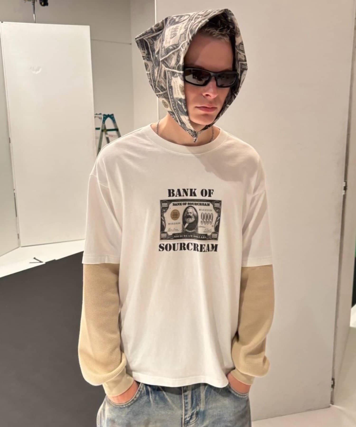 WHO’S WHO gallery(フーズフーギャラリー) 【Sourcream】マルクス紙幣バンダナ
