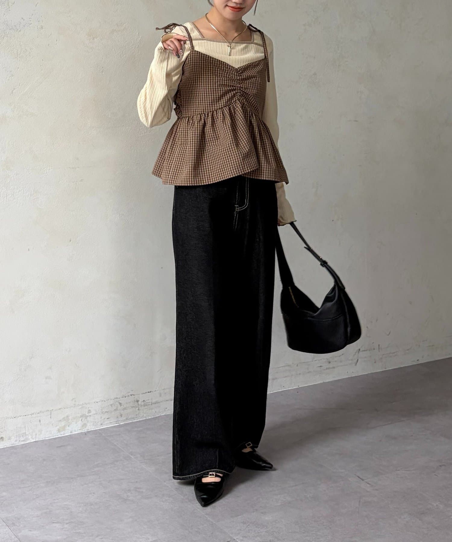Thevon.(ゼヴォン) チェック柄シャーリングペプラムビスチェ