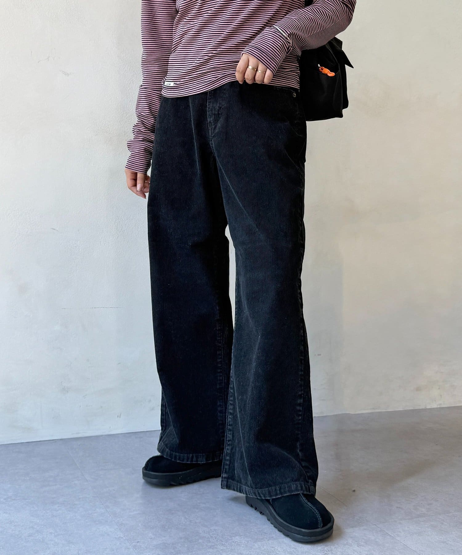 CPCM(シーピーシーエム) コーデュロイストレートパンツ