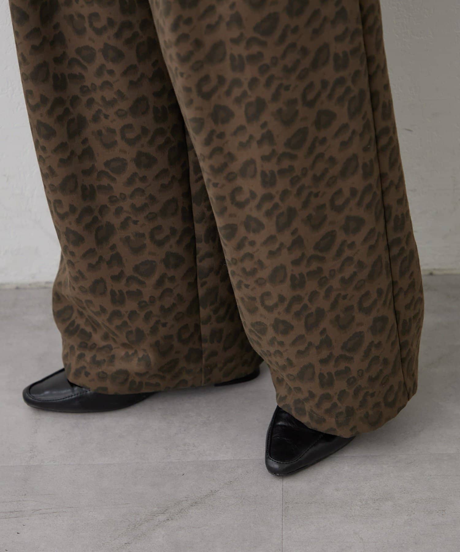 Remind me and forever(リマインドミーアンドフォーエバー) 【@kana__18s】レオパードタックパンツ