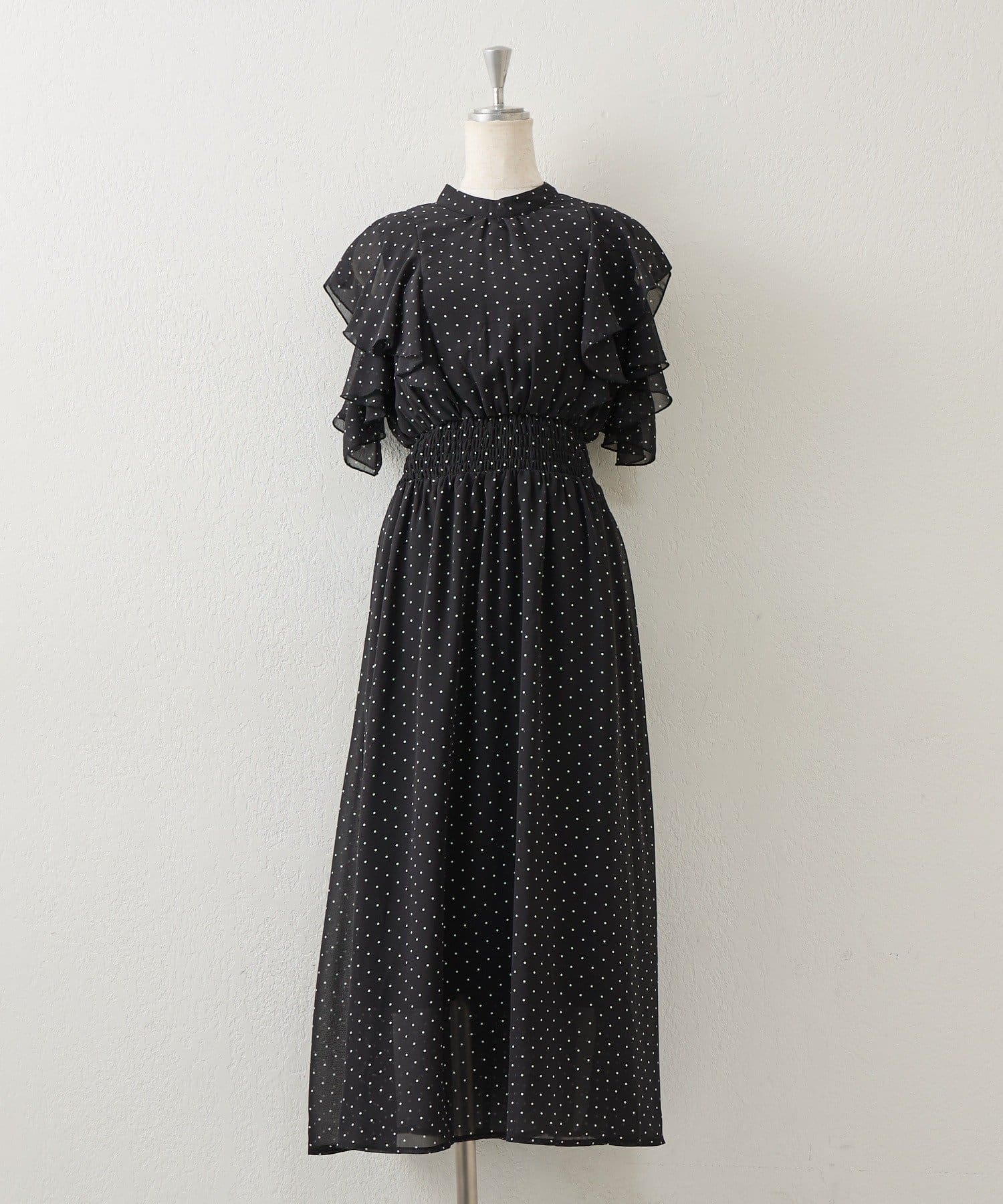 NICE CLAUP / OLIVE des OLIVE OUTLET(ナイスクラップ  / オリーブ デ オリーブ アウトレット) 【continuer】肩開き後リボンワンピース