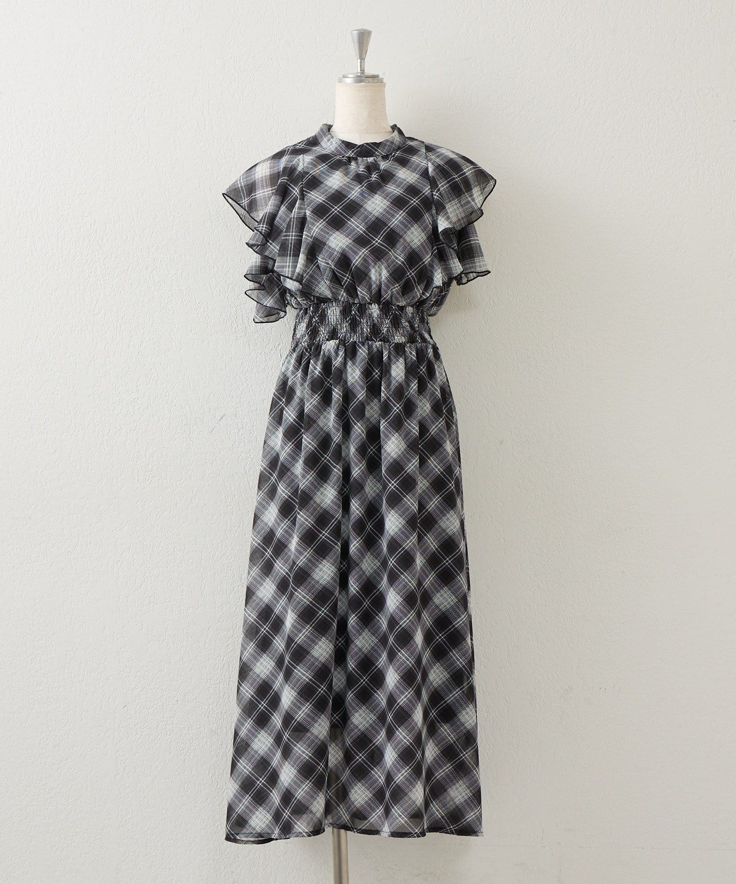 NICE CLAUP / OLIVE des OLIVE OUTLET(ナイスクラップ  / オリーブ デ オリーブ アウトレット) 【continuer】肩開き後リボンワンピース