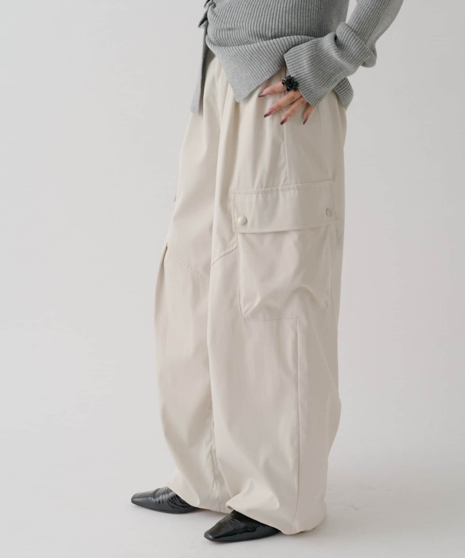 -goocy-(グーシー) タックカーブカーゴパンツ