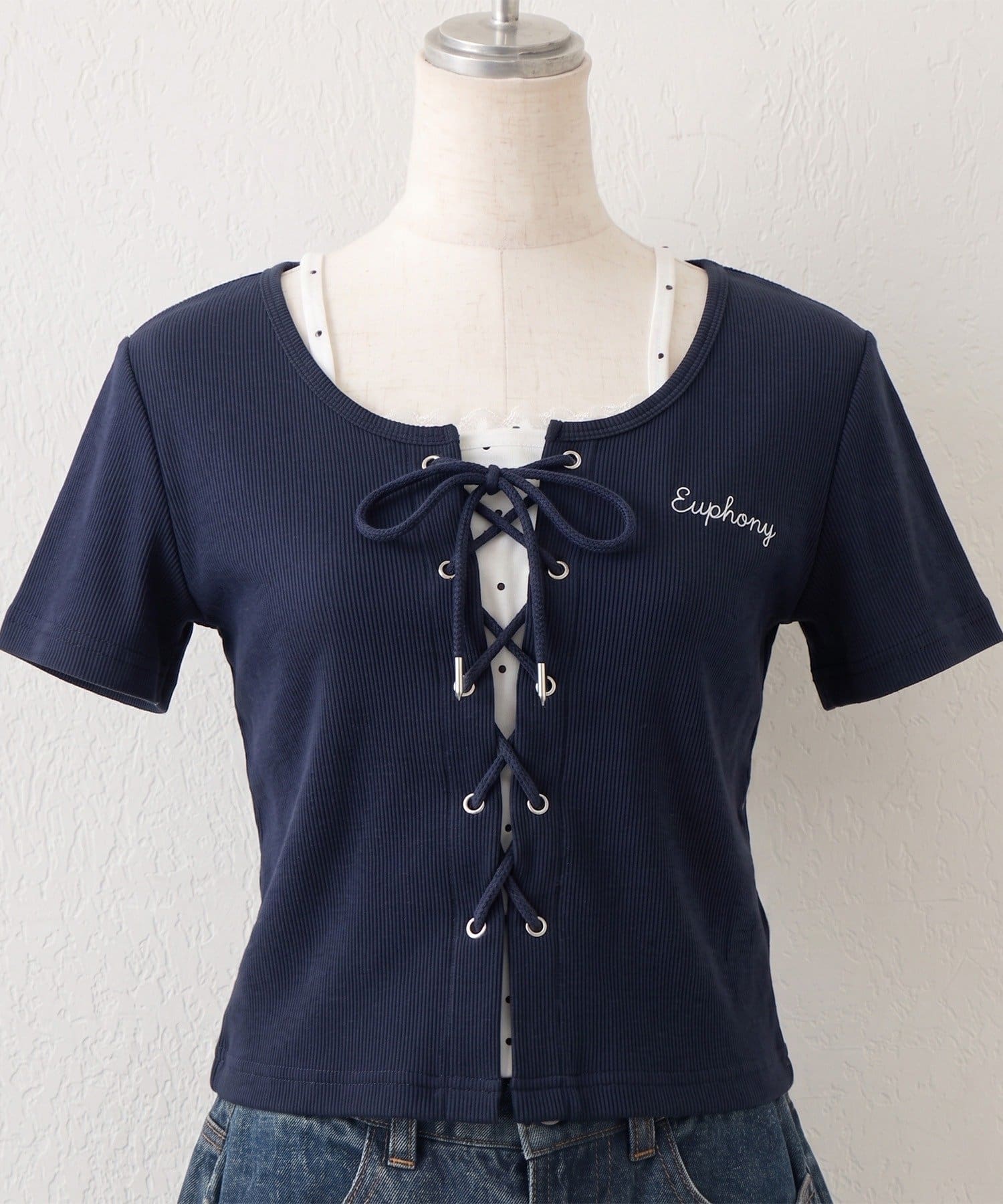 NICE CLAUP / OLIVE des OLIVE OUTLET(ナイスクラップ  / オリーブ デ オリーブ アウトレット) 【continuer】レースアップレイヤー風トップス