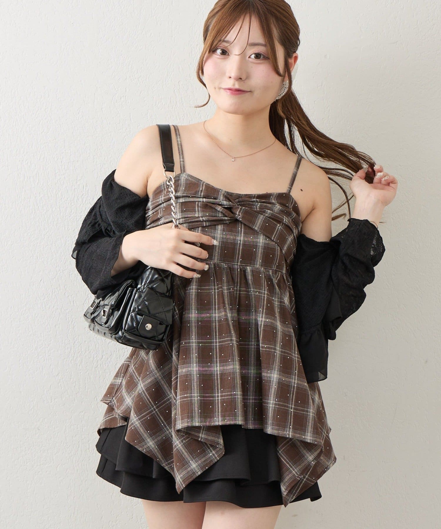 NICE CLAUP / OLIVE des OLIVE OUTLET(ナイスクラップ  / オリーブ デ オリーブ アウトレット) 【continuer】キラキラチェックキャミチュニック
