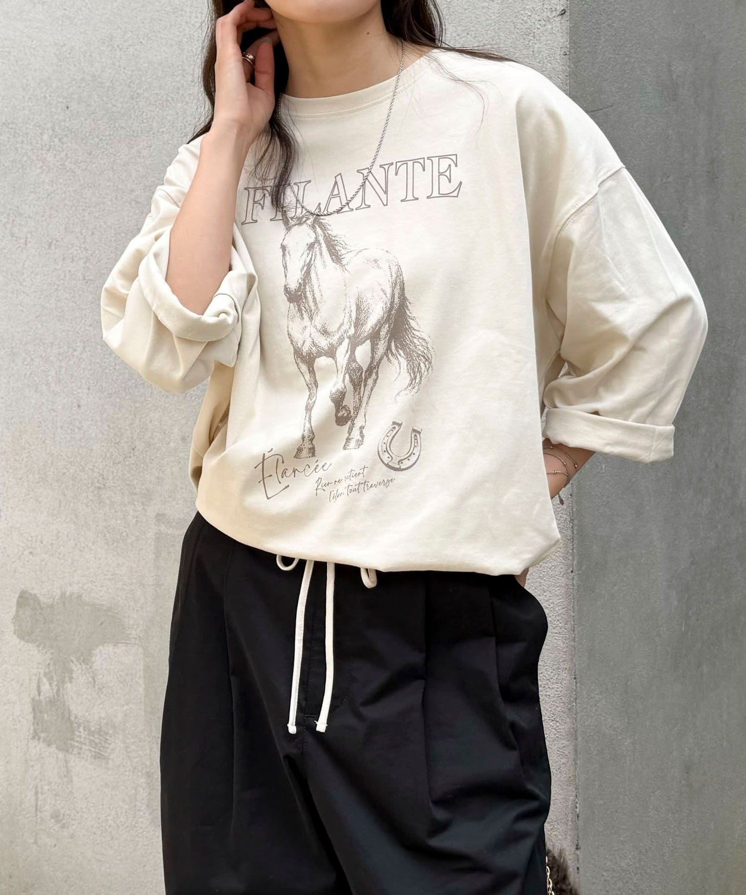 FREDY & GLOSTER(フレディ アンド グロスター) ホースプリント裾ドロストTシャツ